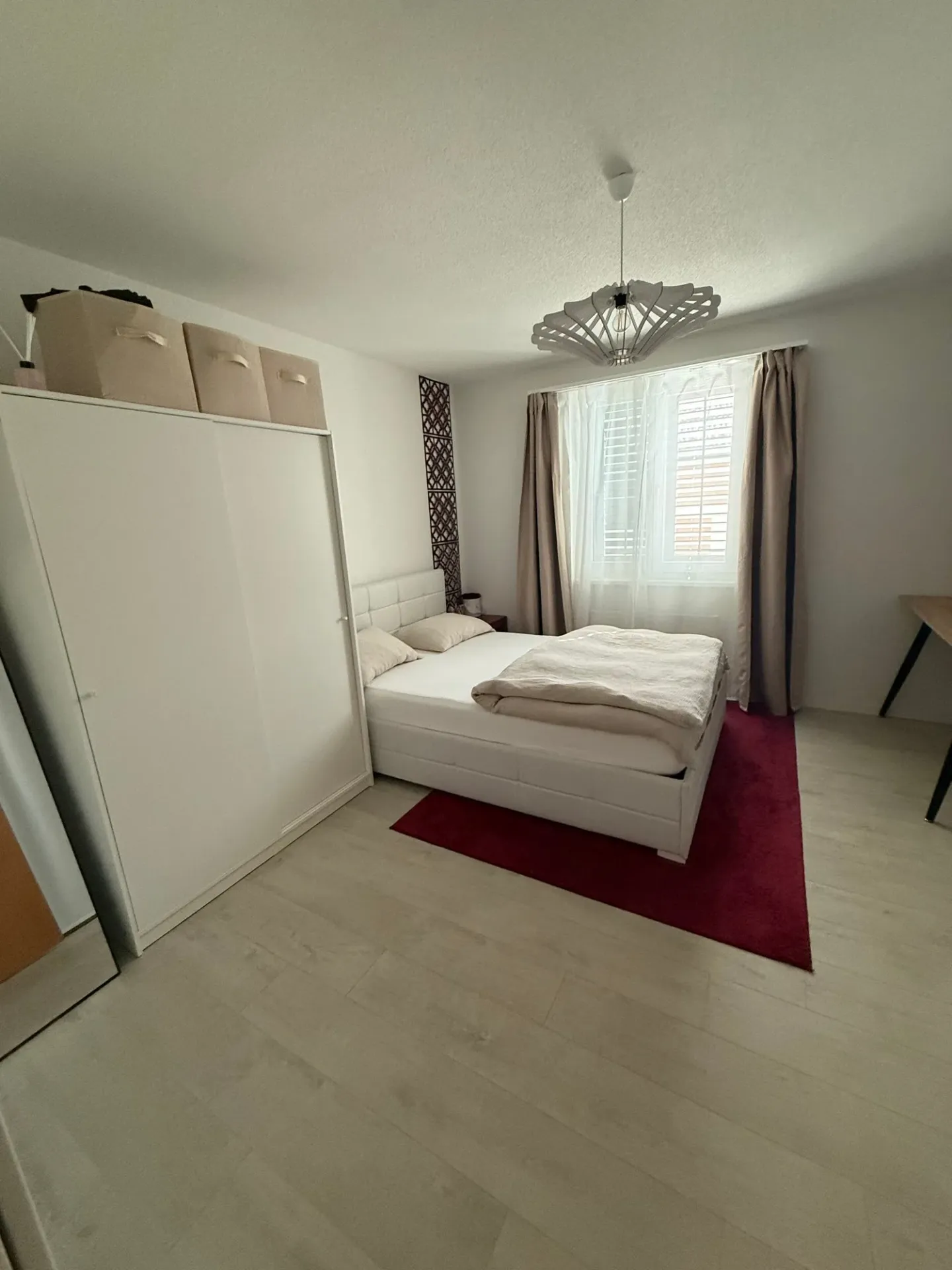 Central, lumineux et confortable : appartement de 2,5 pièces à Niederwil - Photo 5 sur 9