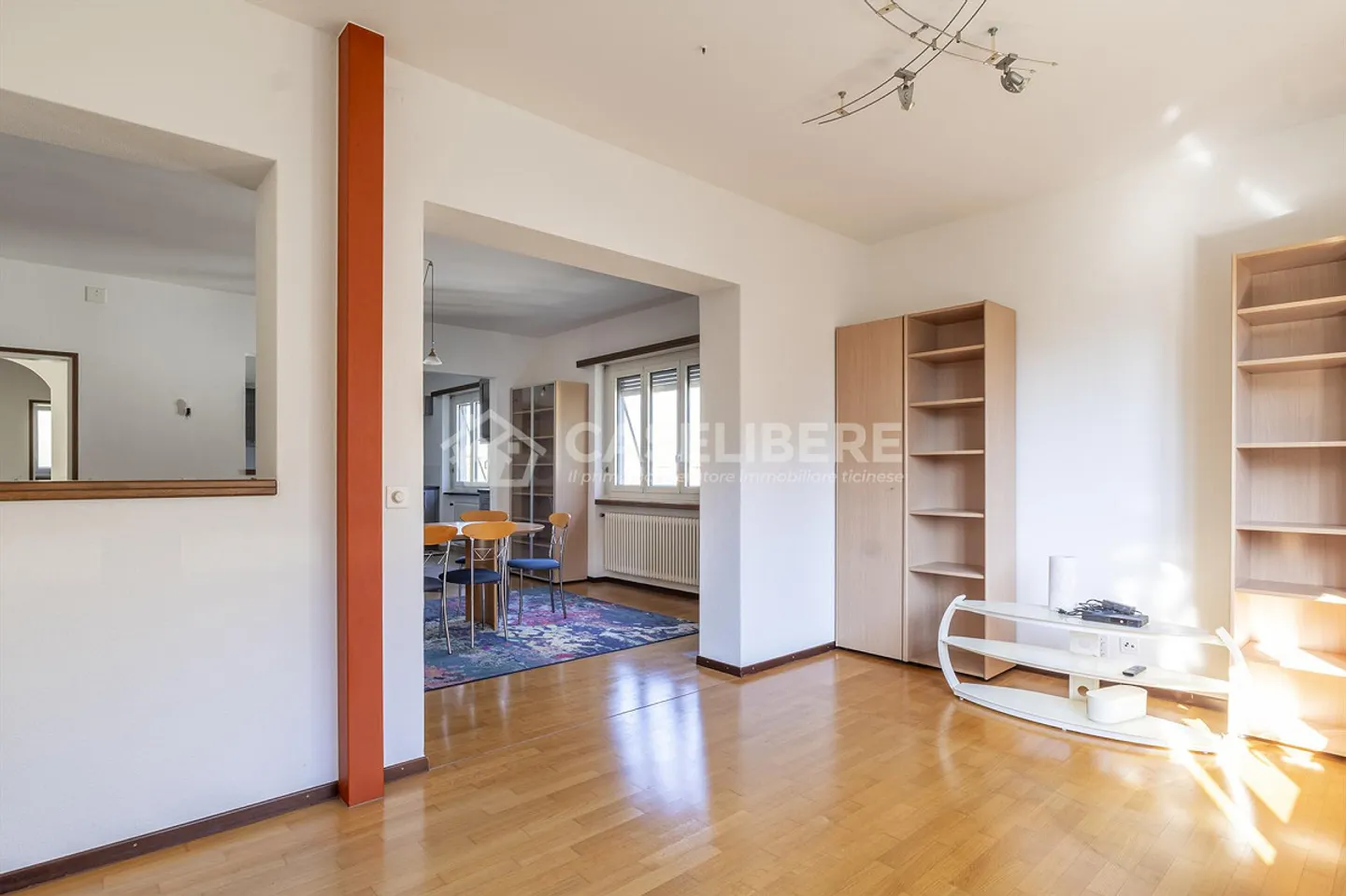SPACIEUX ET LUMINEUX 4.5 PIÈCES À BELLINZONA (GALBISIO) - Photo 4 sur 21