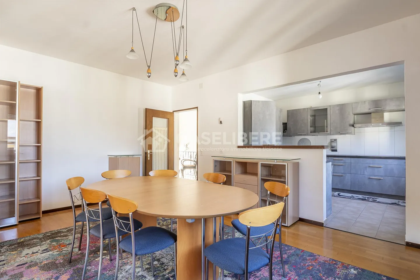 SPACIEUX ET LUMINEUX 4.5 PIÈCES À BELLINZONA (GALBISIO) - Photo 6 sur 21