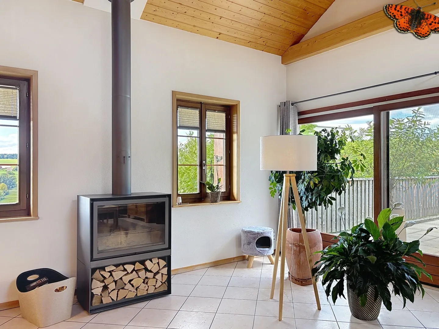 Charming Village House with 2 Apartments in Progens - Photo 7 of 34