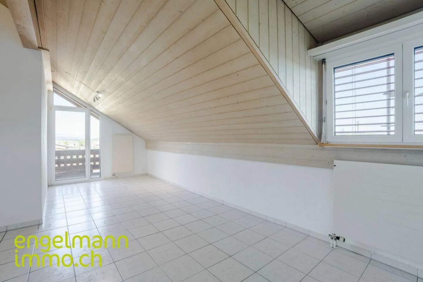 Appartement de 4.5 pièces - Photo 4 sur 13