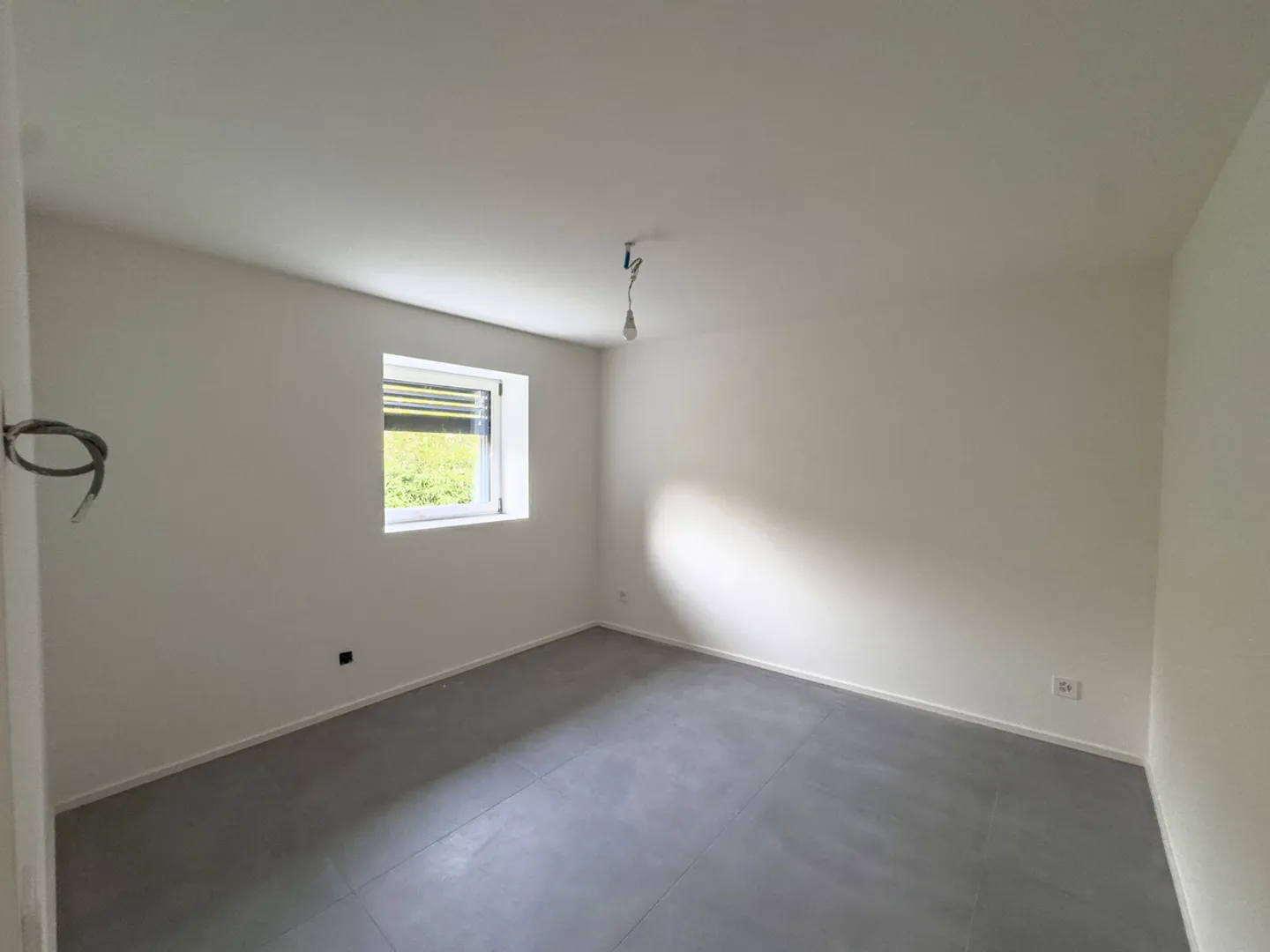 Attique à louer - Photo 3 sur 10