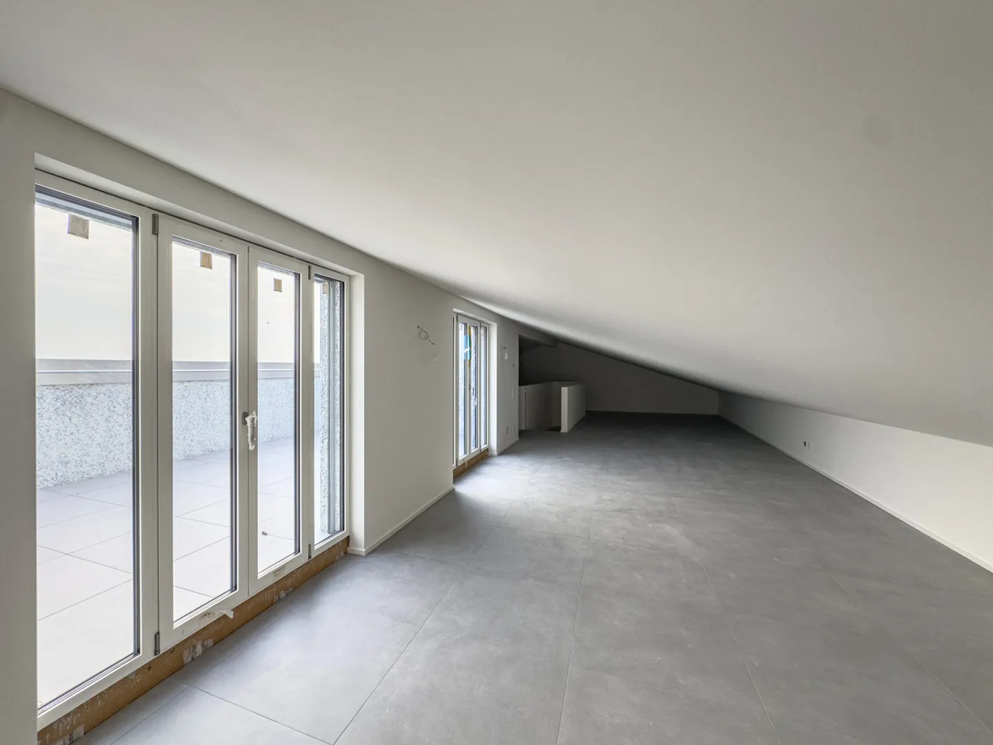 Attique à louer - Photo 6 sur 10