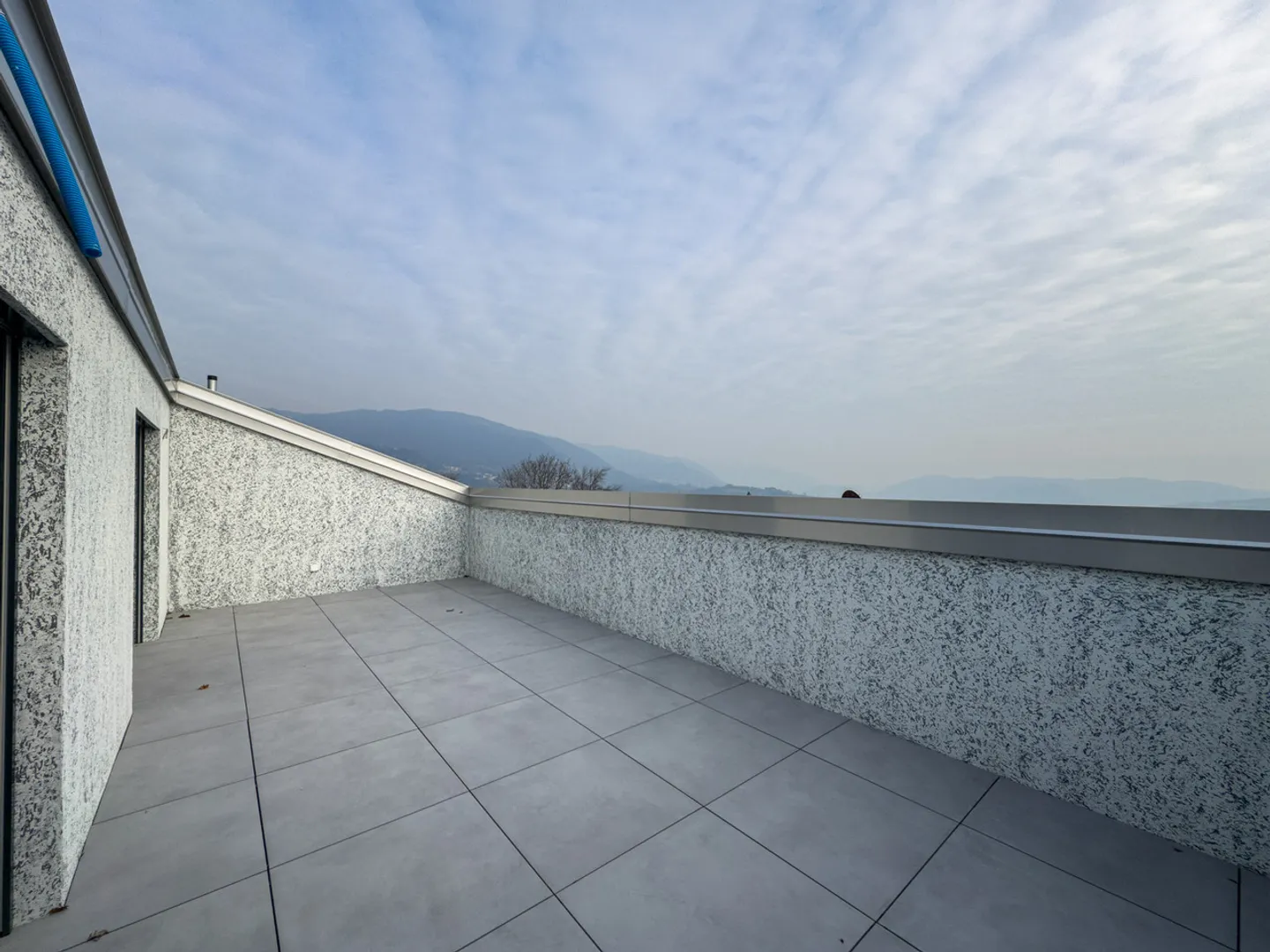 Attique à louer - Photo 7 sur 10