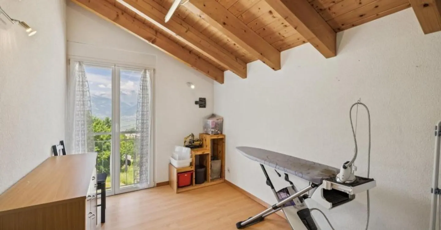 Individual villa 10 minutes from Sion! - Photo 9 of 10