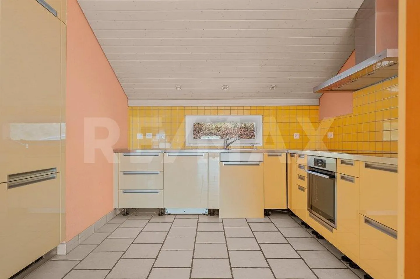 Single house for sale - Photo 4 of 13