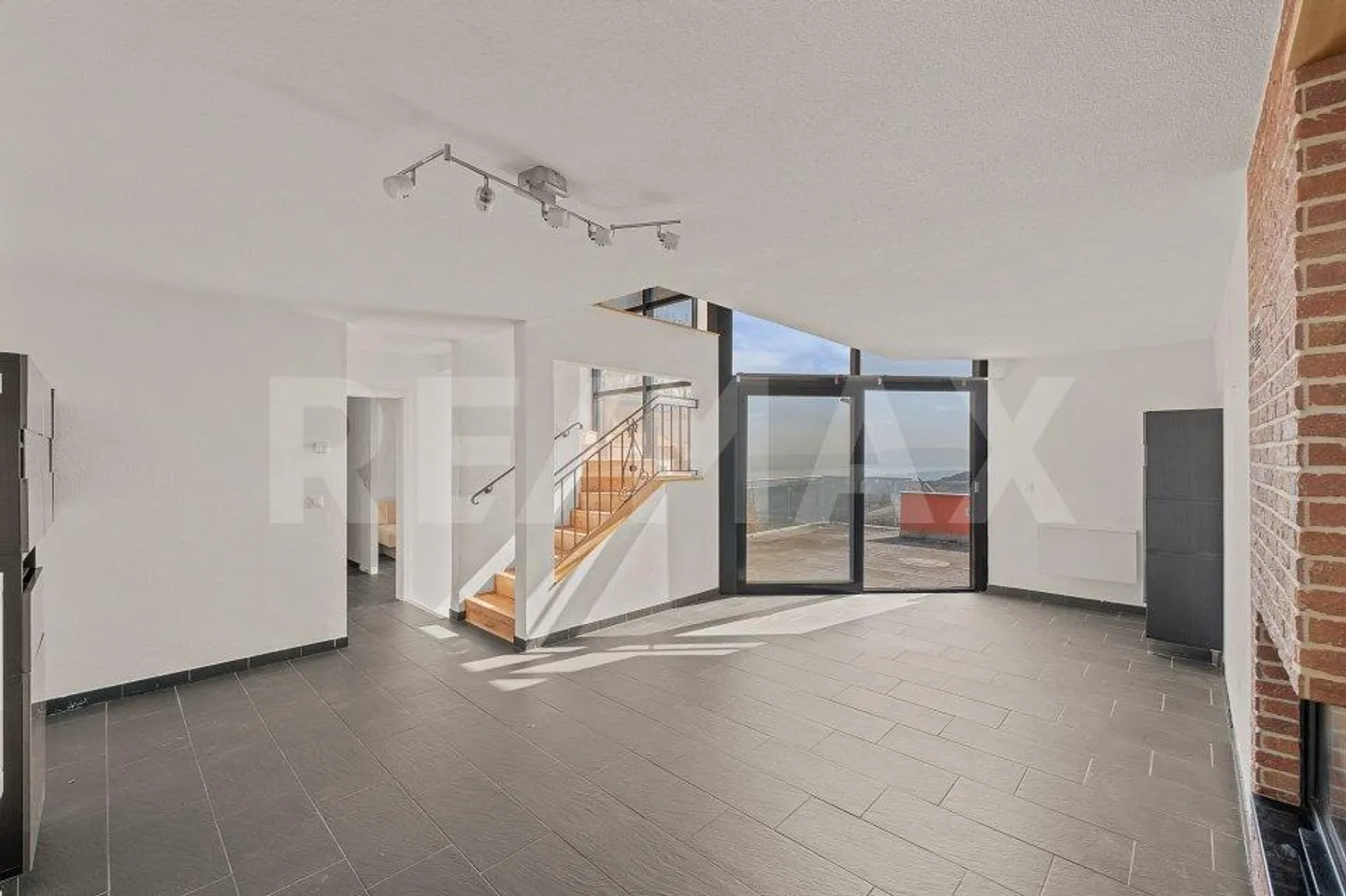 Single house for sale - Photo 10 of 13