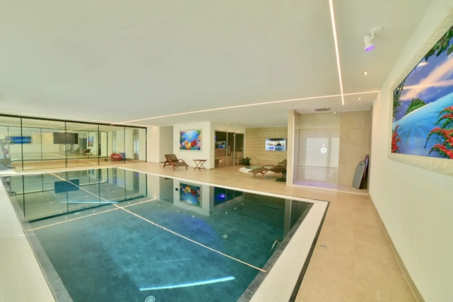 Ultramodern Luxury Villa with Breathtaking Lake and Green Views - Photo 3 of 20