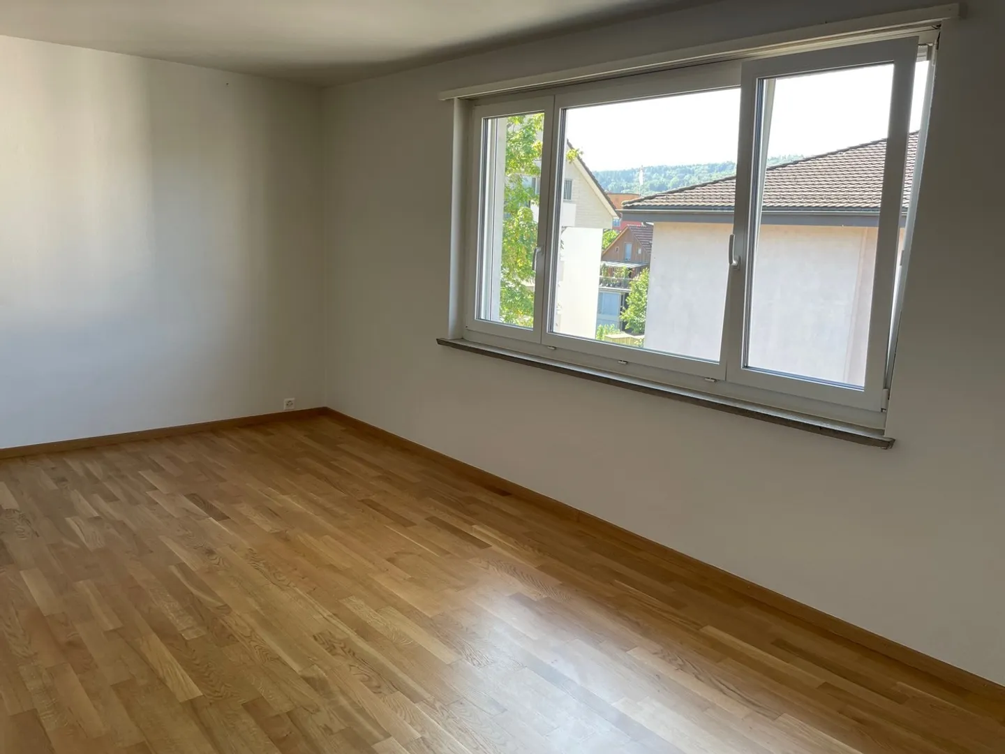 Charming 1.5-Room Bijou Apartment in Dübendorf – Im Winkel 7 - Photo 7 of 13