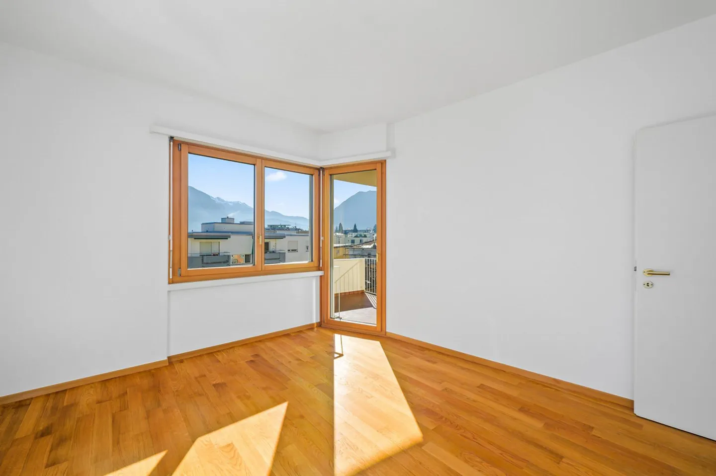 Lugano Wohnung mit Seeblick - Foto 5 von 8