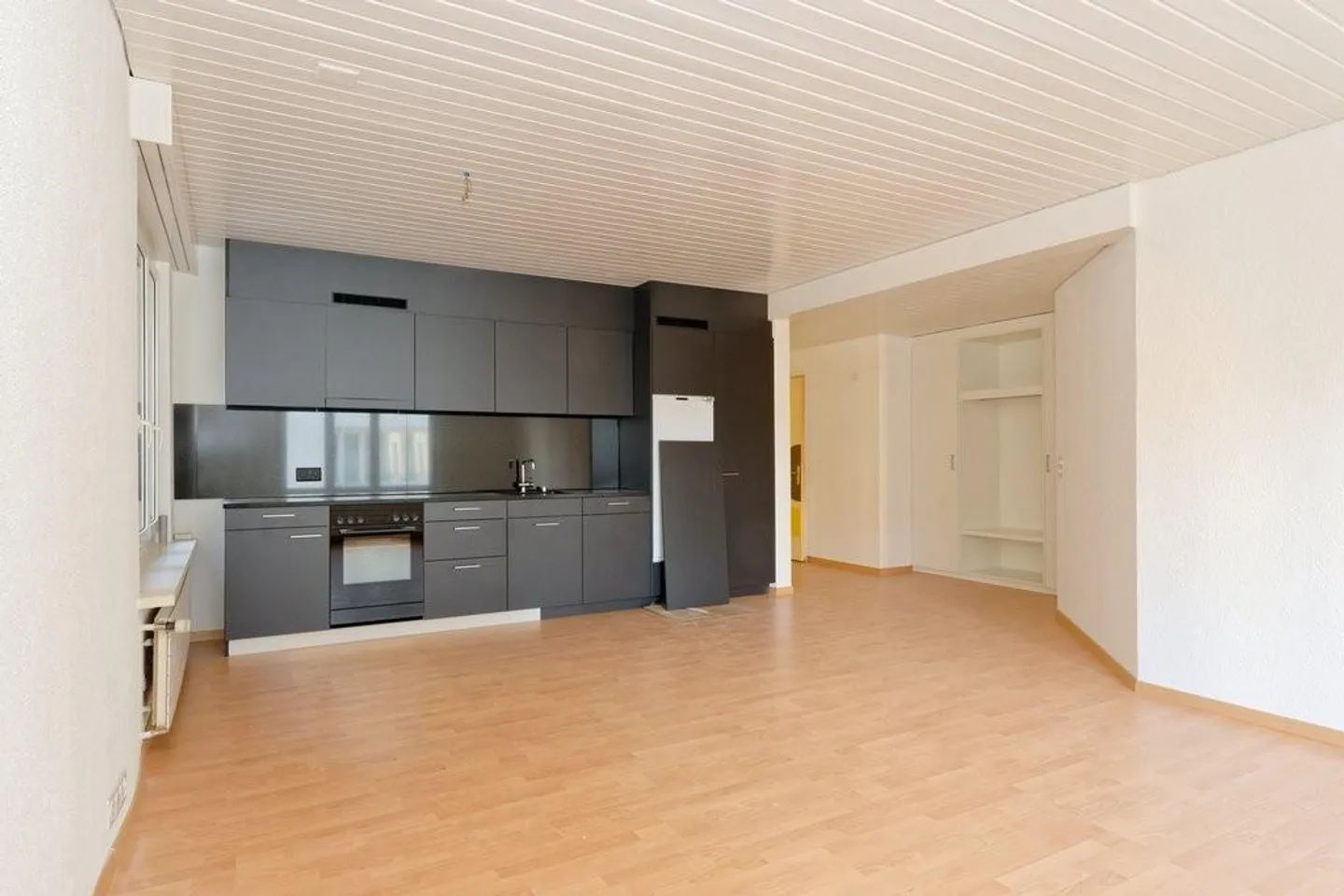 Appartement 1,5 pièces au 1er étage - Photo 1 sur 3