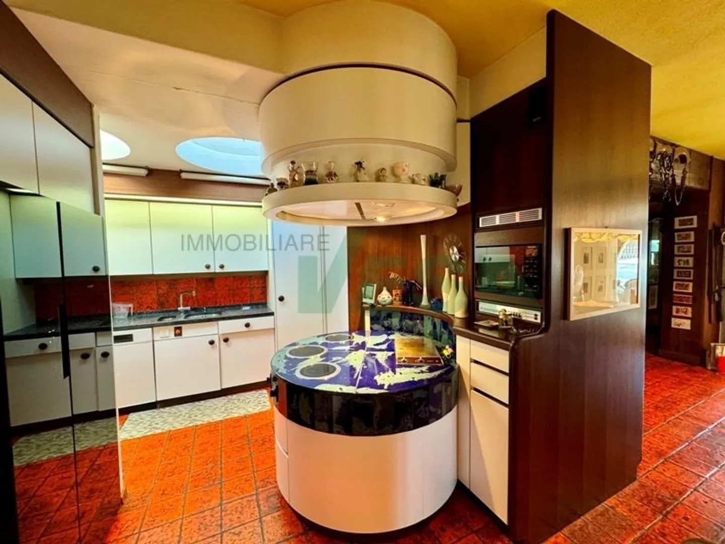 Villa confortable toute de plain-pied avec un grand beau jardin et piscine - Photo 6 sur 13