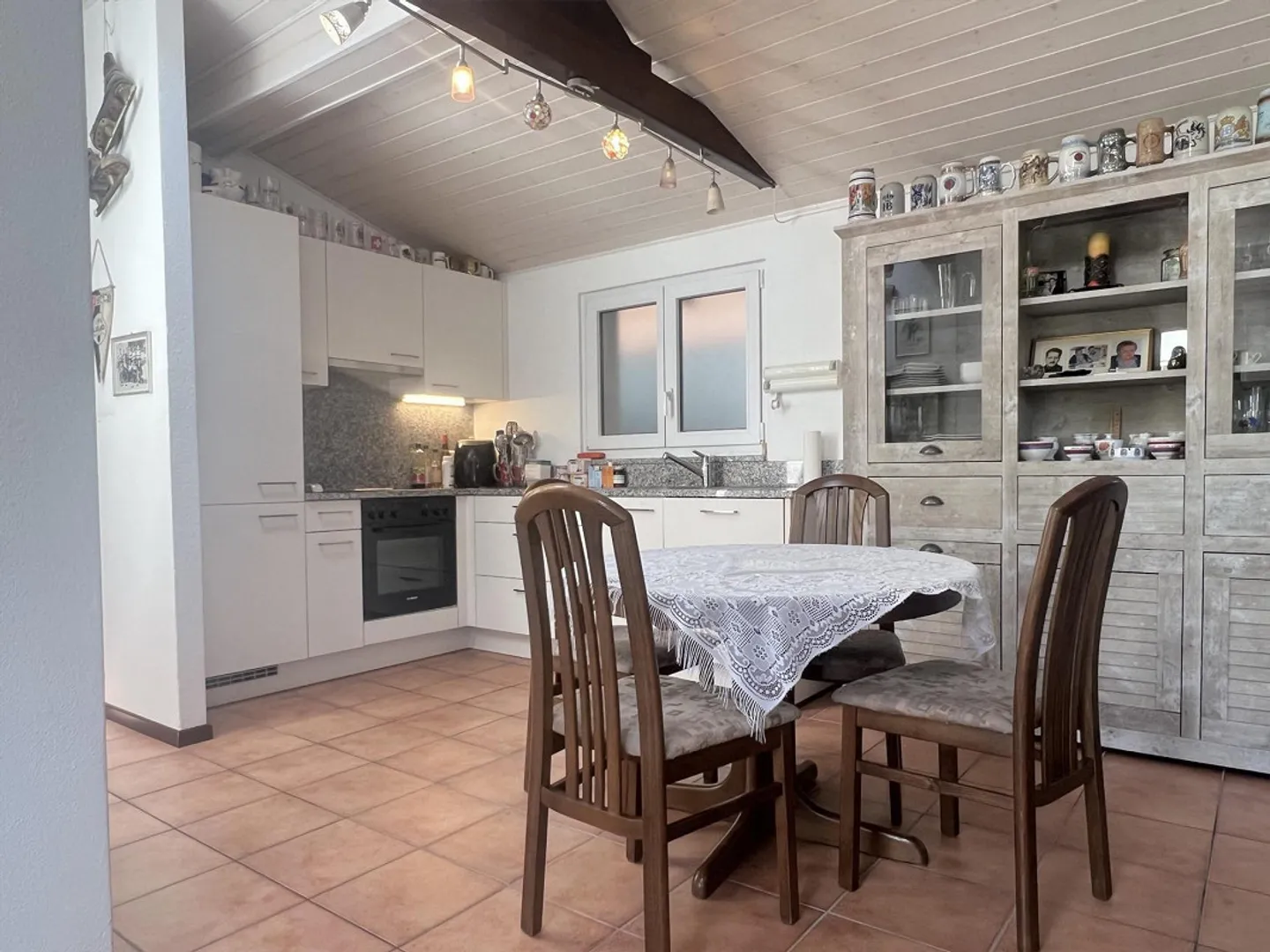 Bright single-family house with 3.5 rooms in the green in Piandera - Photo 2 of 5