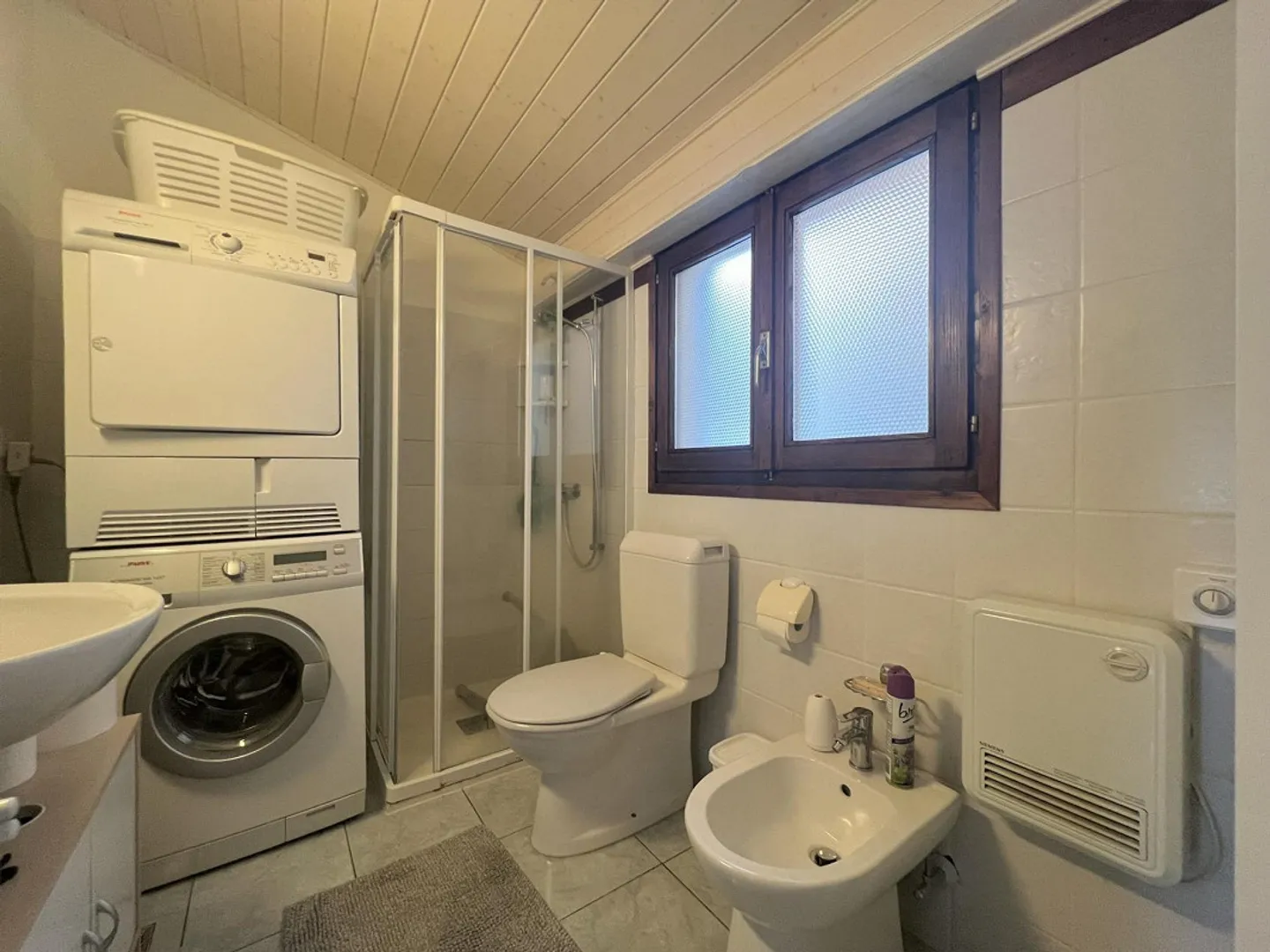Bright single-family house with 3.5 rooms in the green in Piandera - Photo 3 of 5