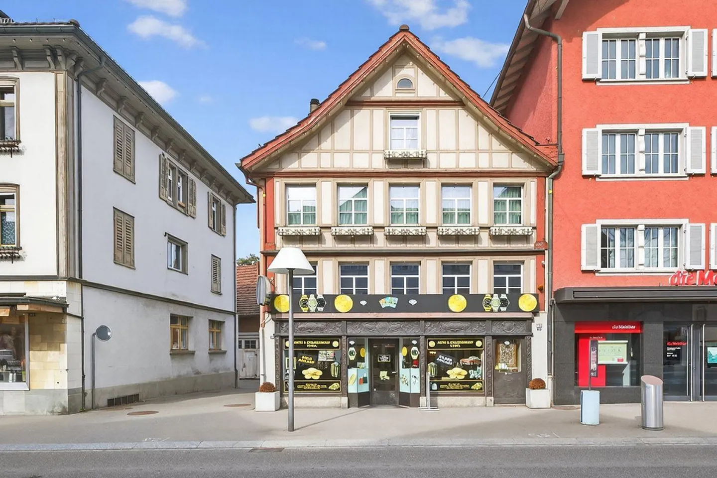 Charmantes Mischobjekt - Foto 1 von 14