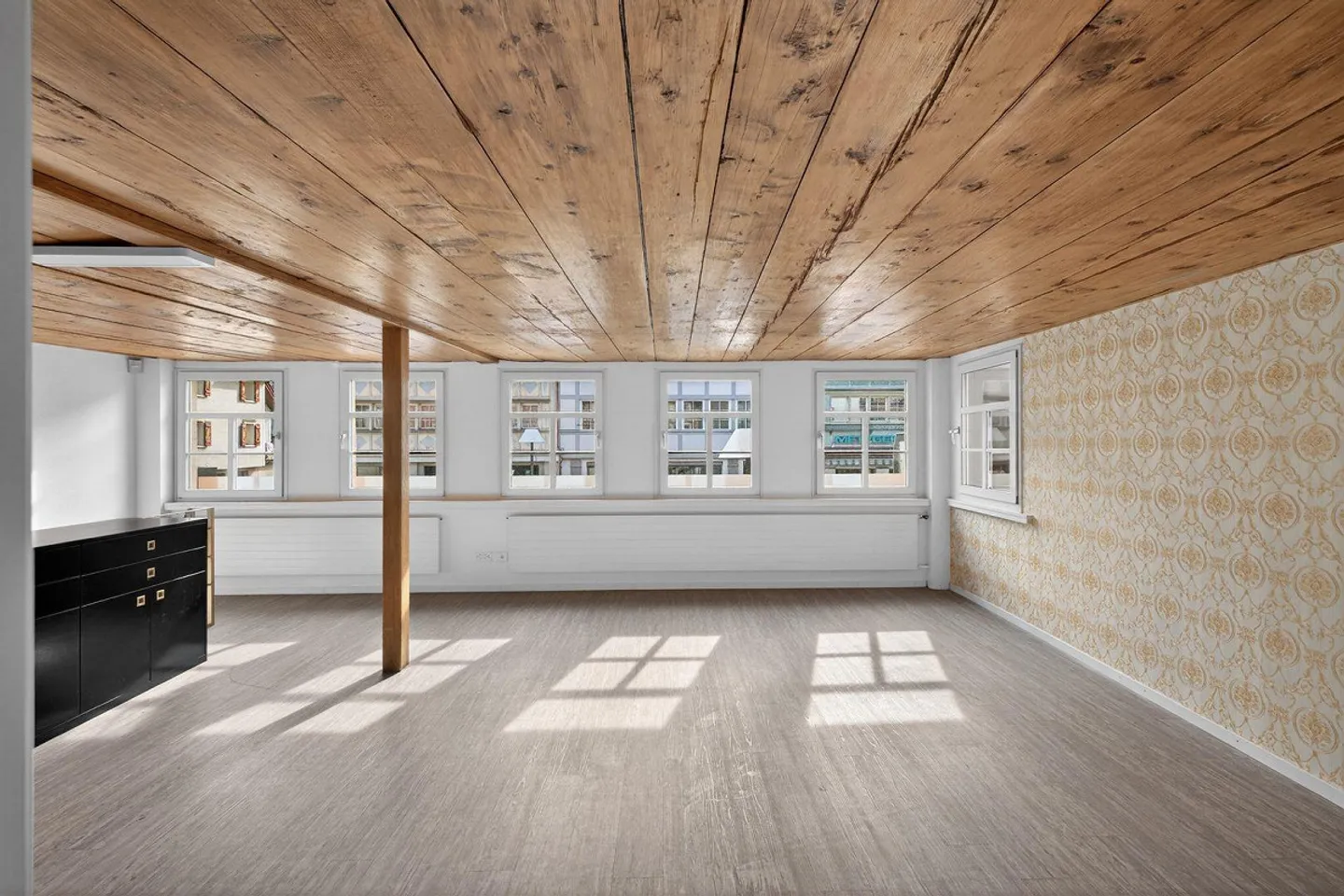 Charmantes Mischobjekt - Foto 4 von 14