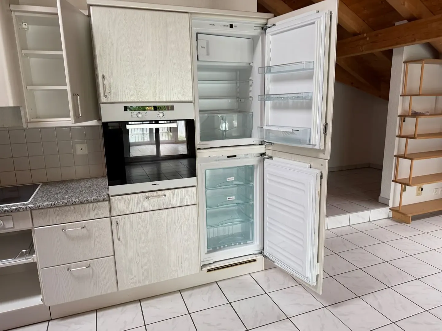 Mehrfamilienhaus mit 5 Wohnungen - attraktive Kapitalanlage mit 5.2% Bruttorendite - Photo 5 of 11