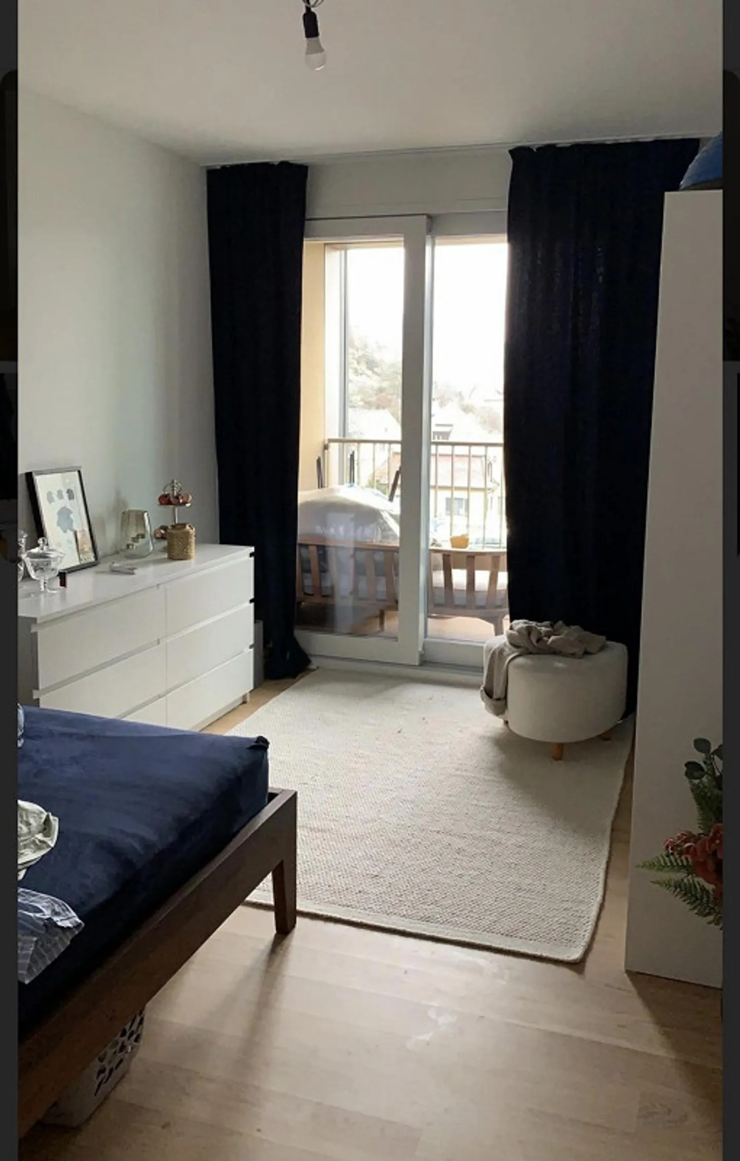 Central Apartment with a View! - Photo 2 of 5