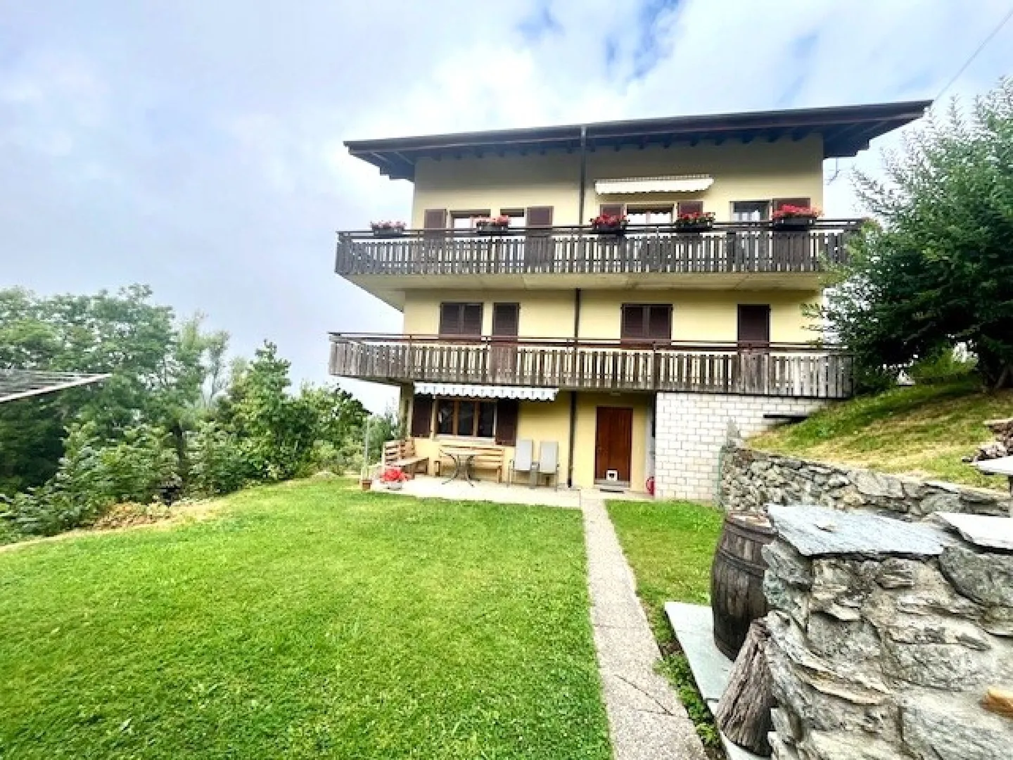 Appartamento (vacanze) attraente su due piani con potenziale di ampliamento a Bürchen VS - Foto 10 di 10