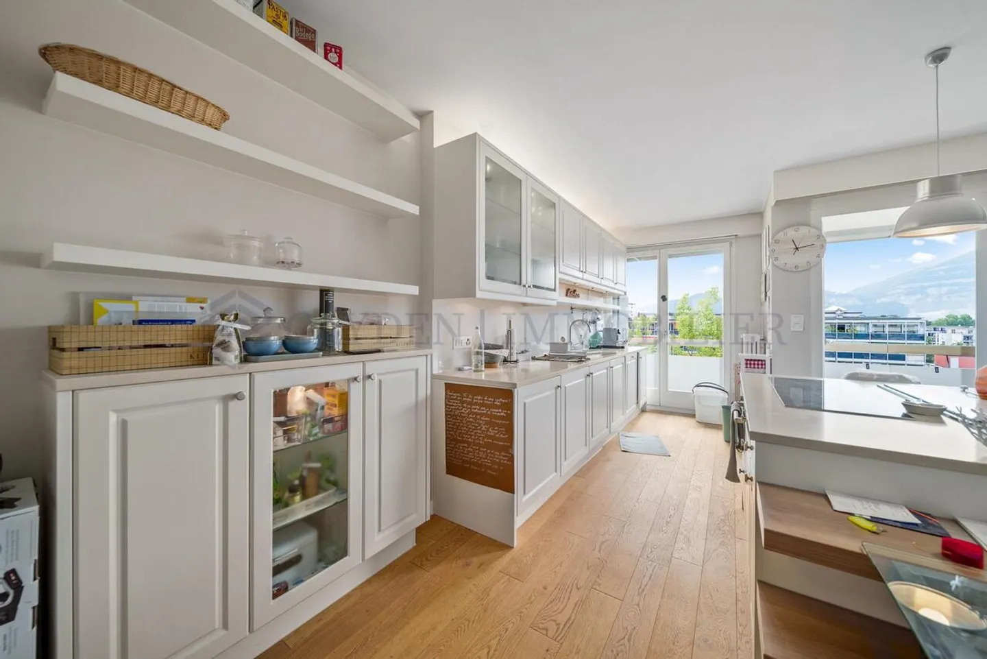 3 Zimmer-Penthouse im Herzen von Florissant! - Foto 6 von 11