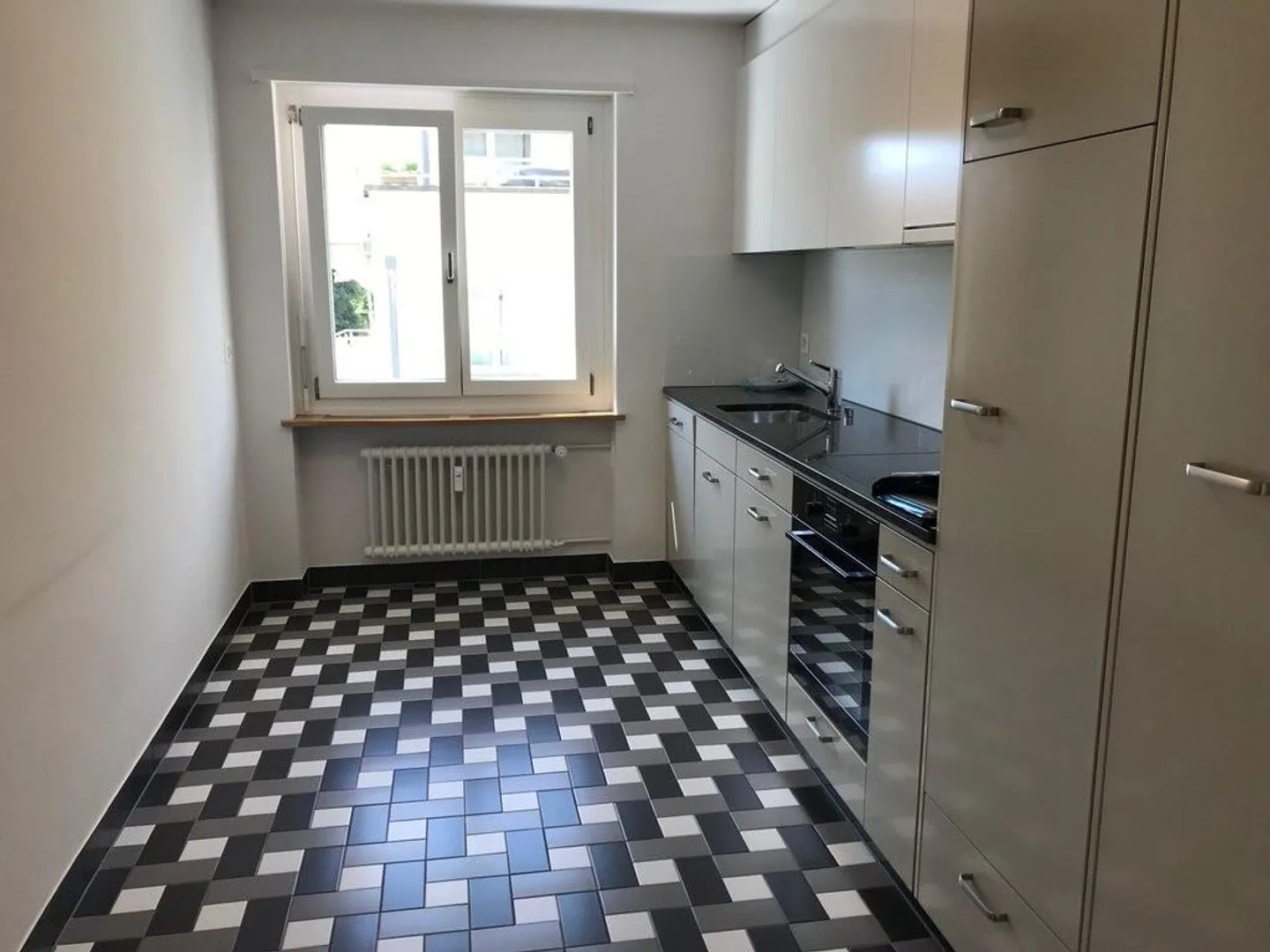 LOUER SANS CAUTION - Vivre et prospérer dans un emplacement central urbain - Photo 2 sur 5