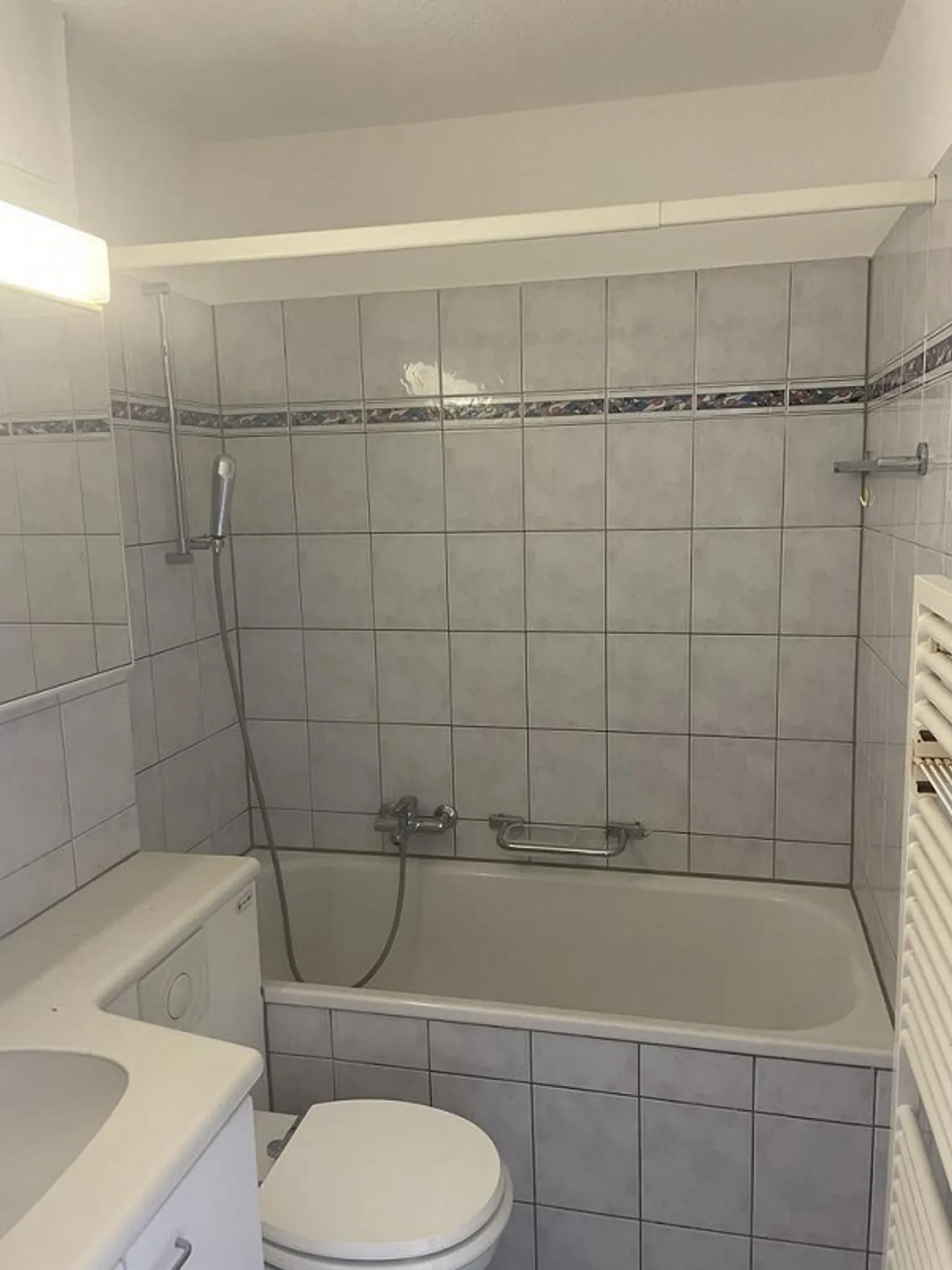 Viewing: Tuesday, 14.04.2026 between 5:00 PM - 5:30 PM - Photo 3 of 6