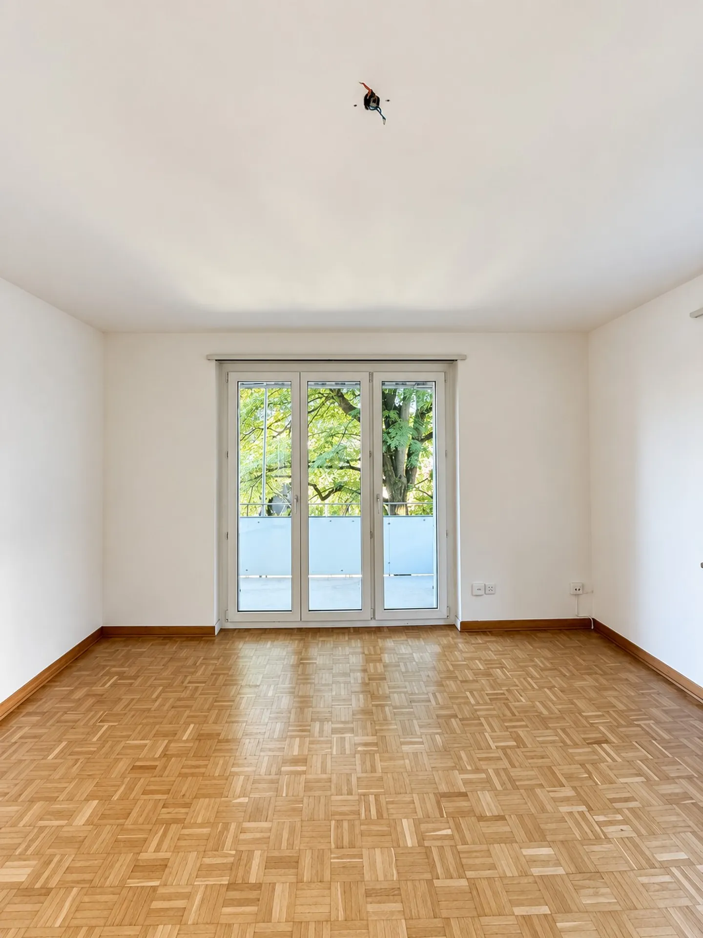 Your Home on the Gold Coast Attractive 4-Room Apartment in 8704 Herrliberg | Limited - Photo 8 of 9