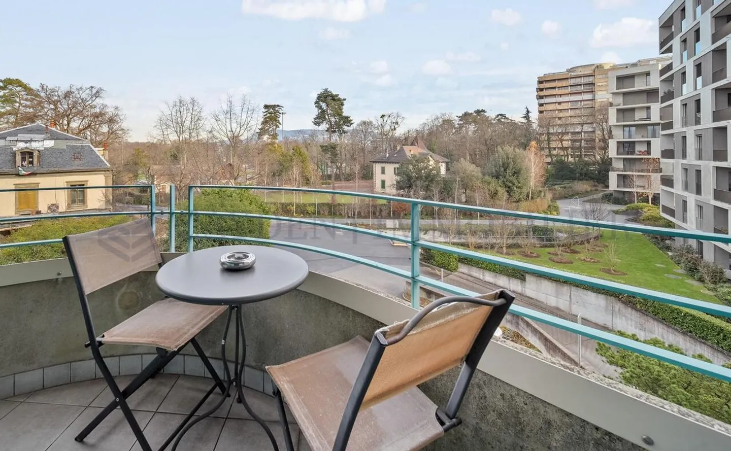 Magnifico appartamento di 4,5 stanze nel quartiere Eaux-Vives - Foto 2 di 13
