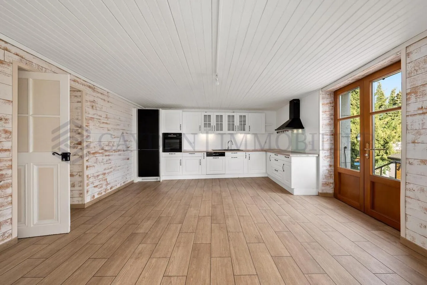 Schöne 5-Zimmer-Wohnung komplett renoviert! - Foto 9 von 14