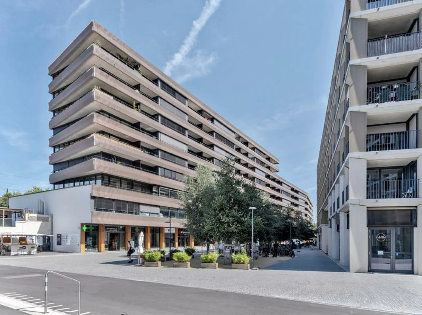 Spazio commerciale di 183m2 di scelta nel cuore della Svizzera romanda - Foto 2 di 3