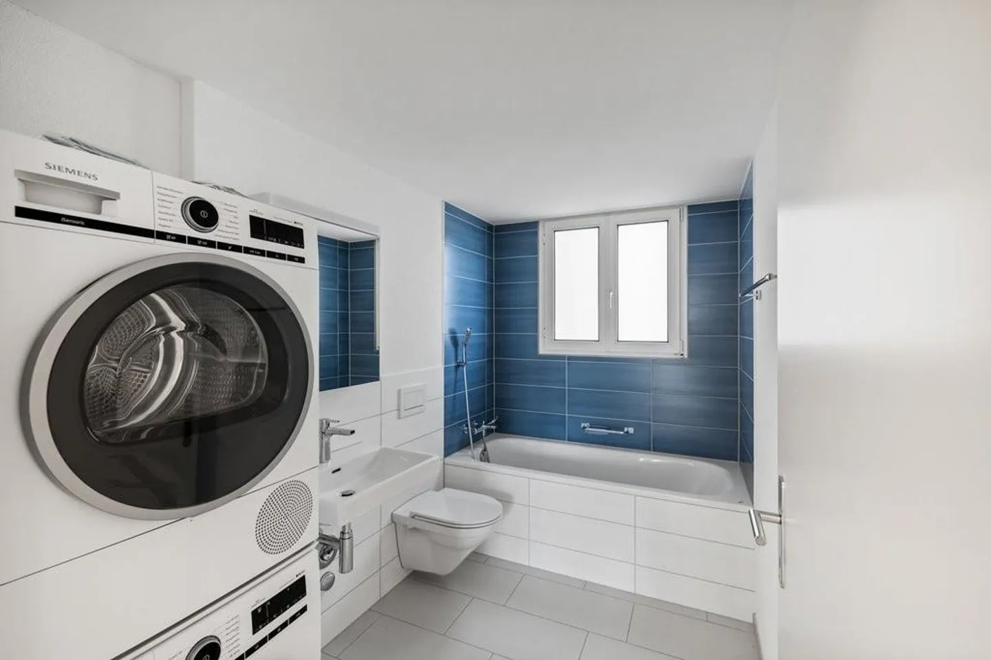 Appartamento familiare moderno con terrazza - Foto 7 di 9