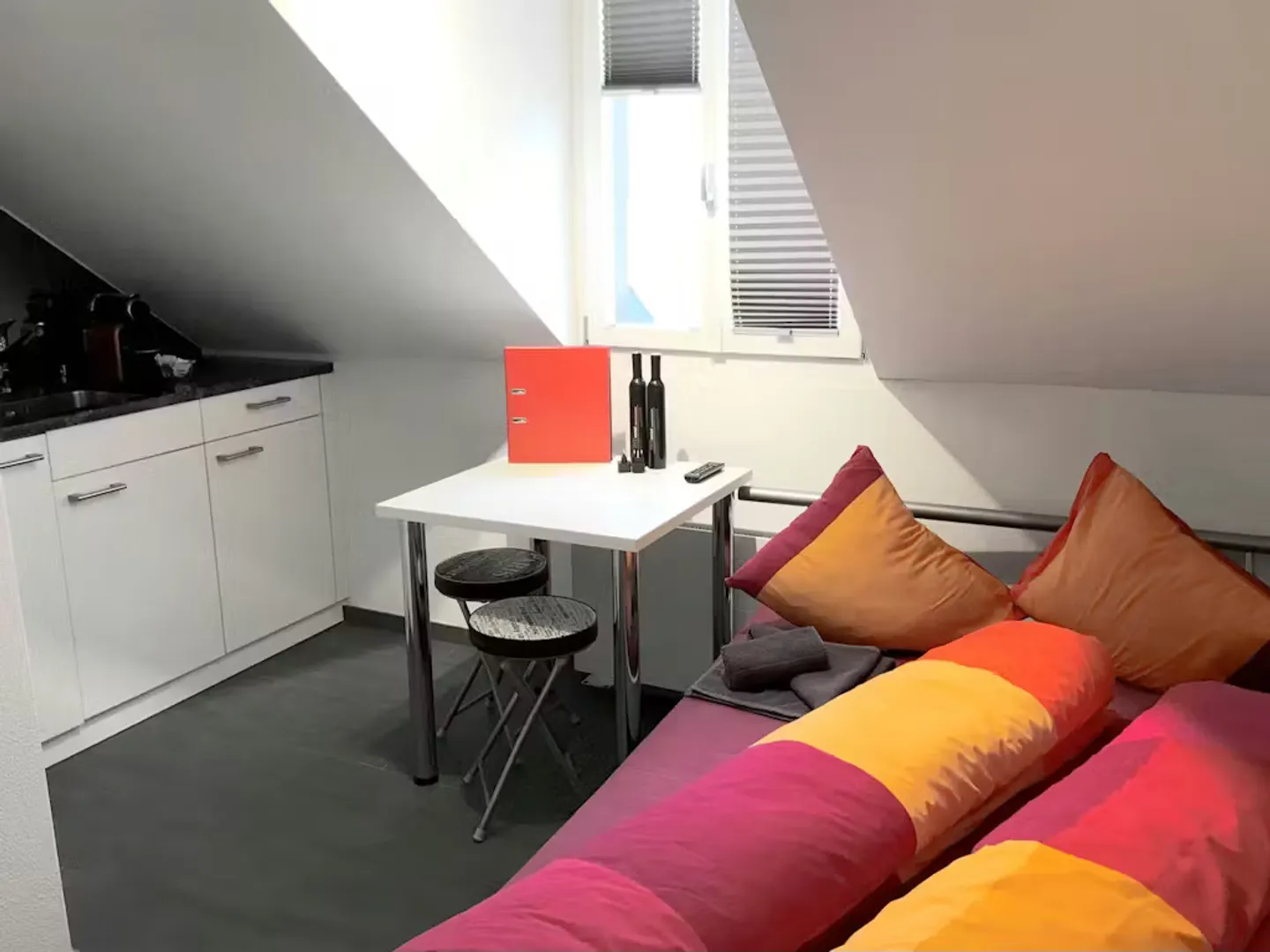 Charming Apartment in Lucerne - Photo 4 of 8