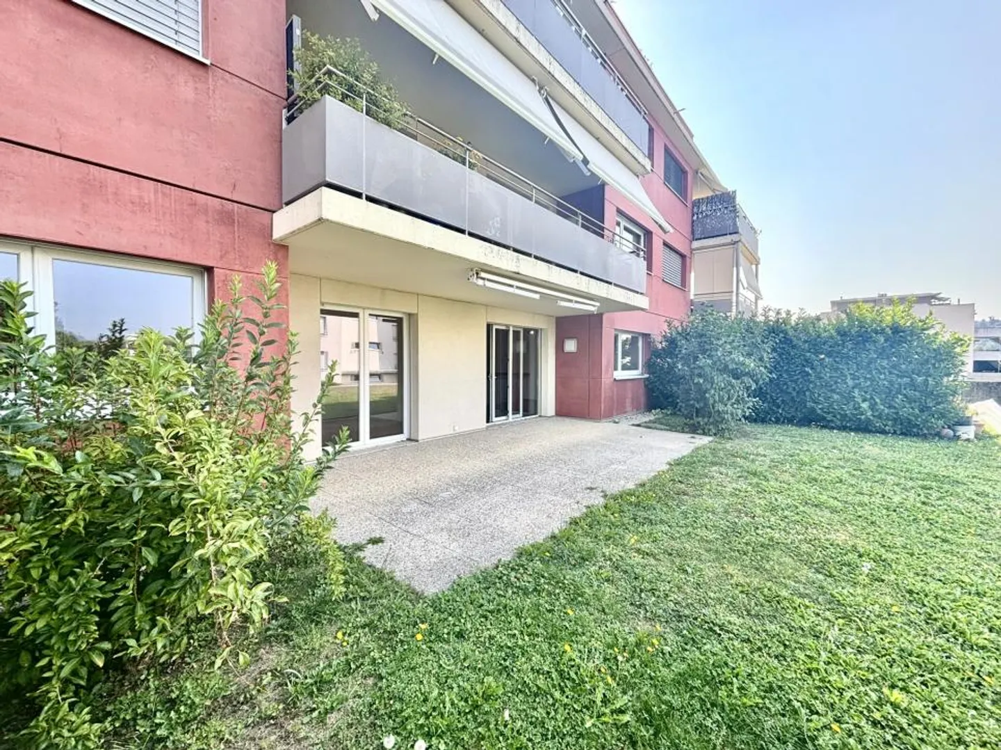 Appartamento con terrazza - Foto 1 di 8