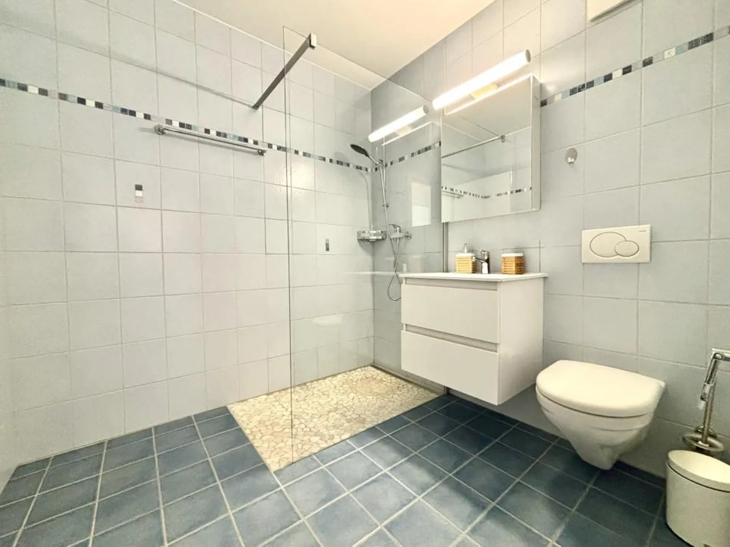 Appartamento con terrazza - Foto 7 di 8