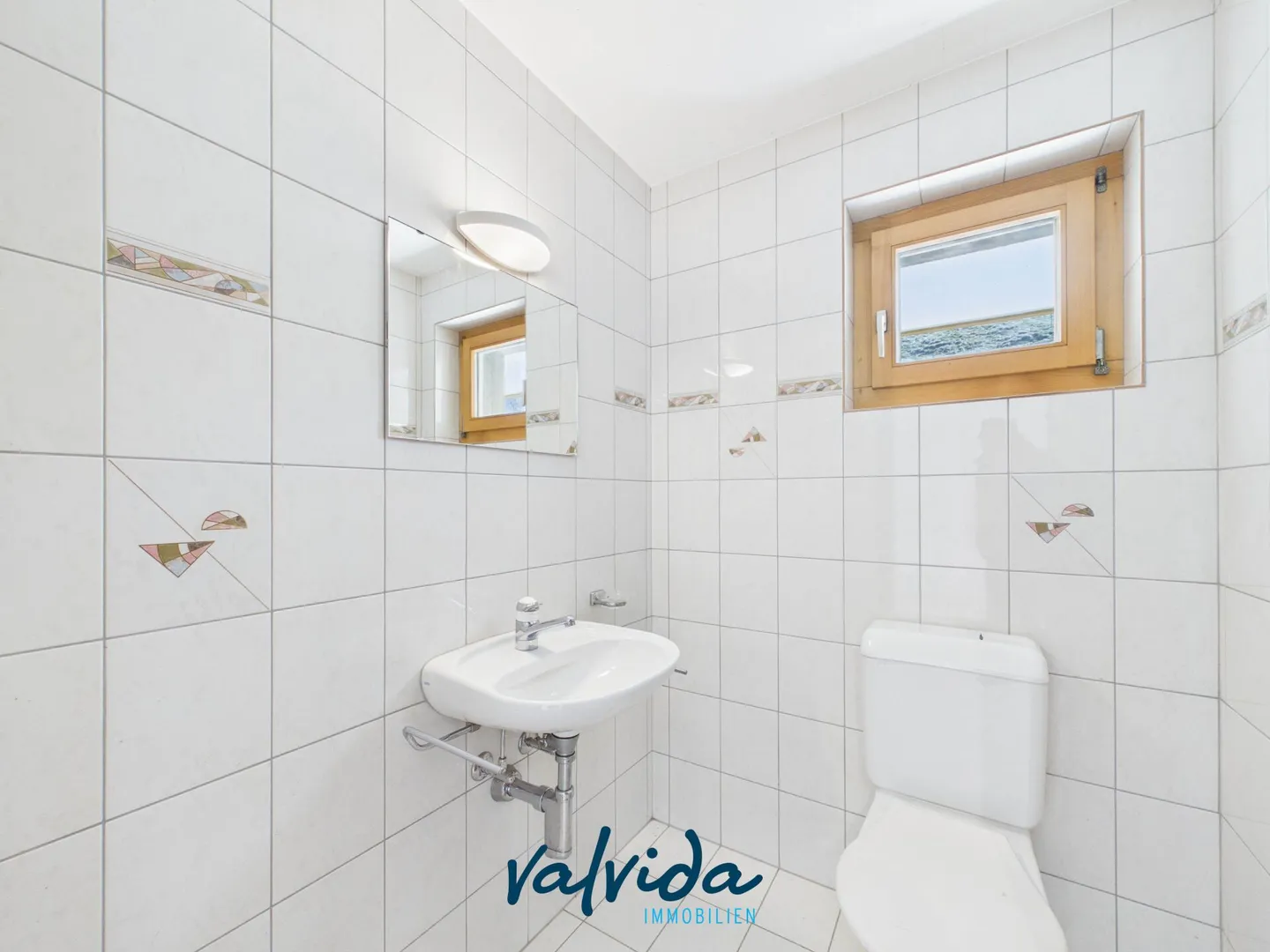 Casa bifamiliare adatta alle famiglie con potenziale di sviluppo a Staldenried - Foto 20 di 23