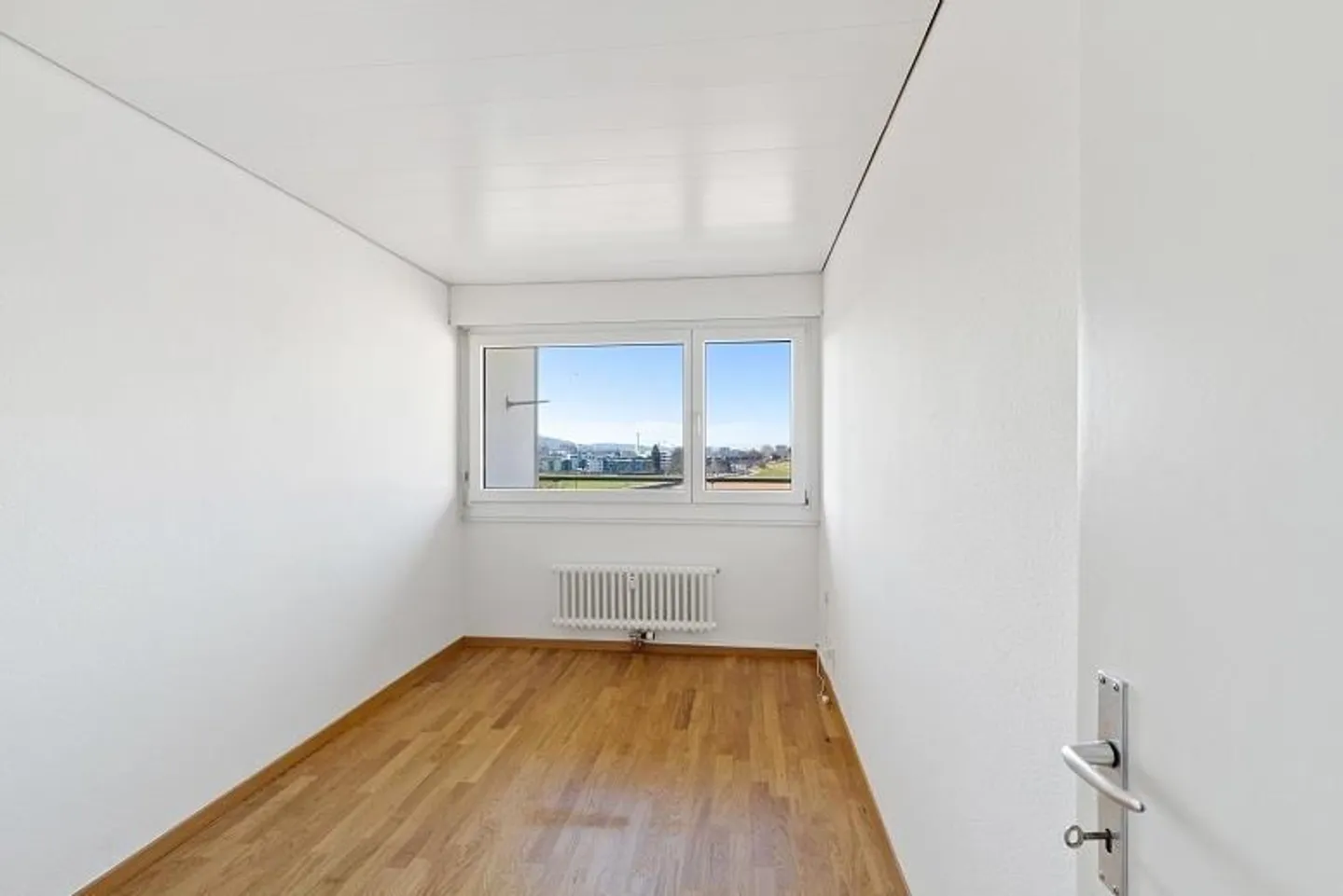 Apartment in a great location - Photo 5 of 9
