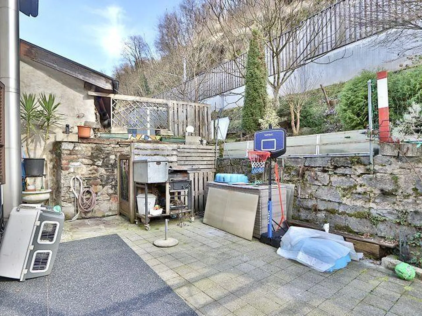 Casa singola in affitto - Foto 15 di 25