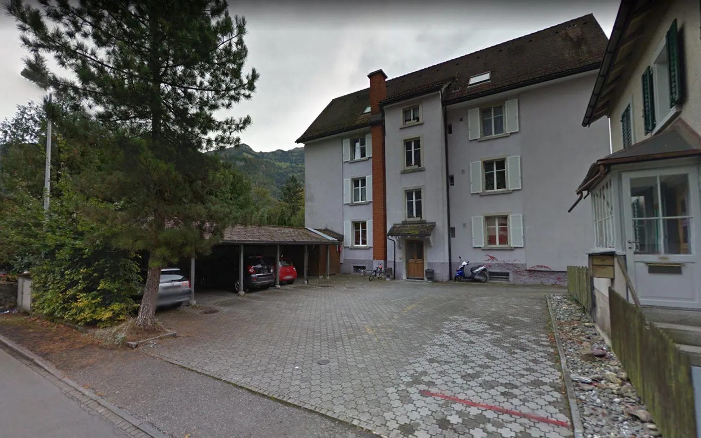 Carport - Foto 1 di 2