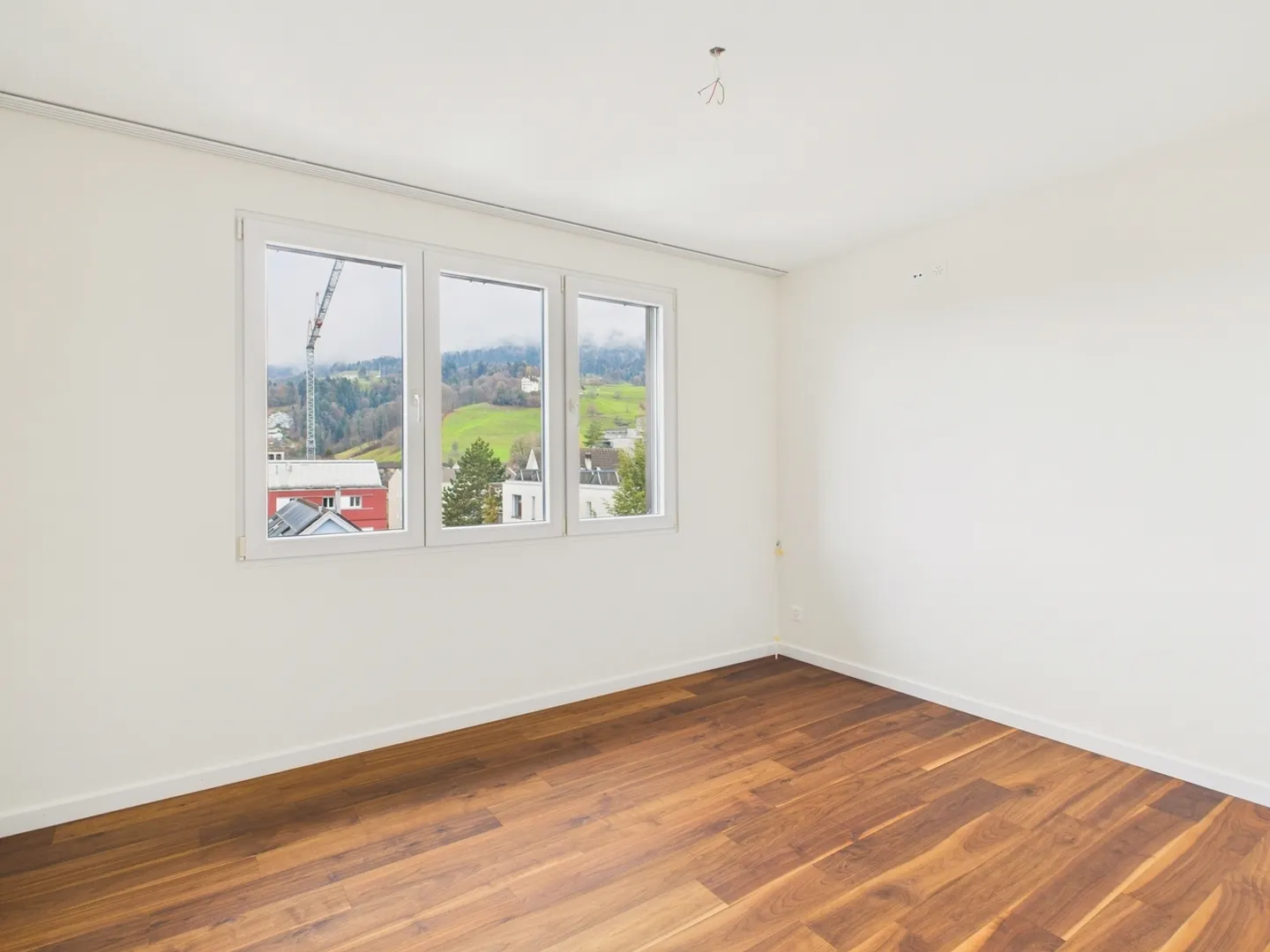Exklusives 3.5-Zimmer Maisonette-Wohnung mit Bergblick in Kriens - Foto 4 von 10