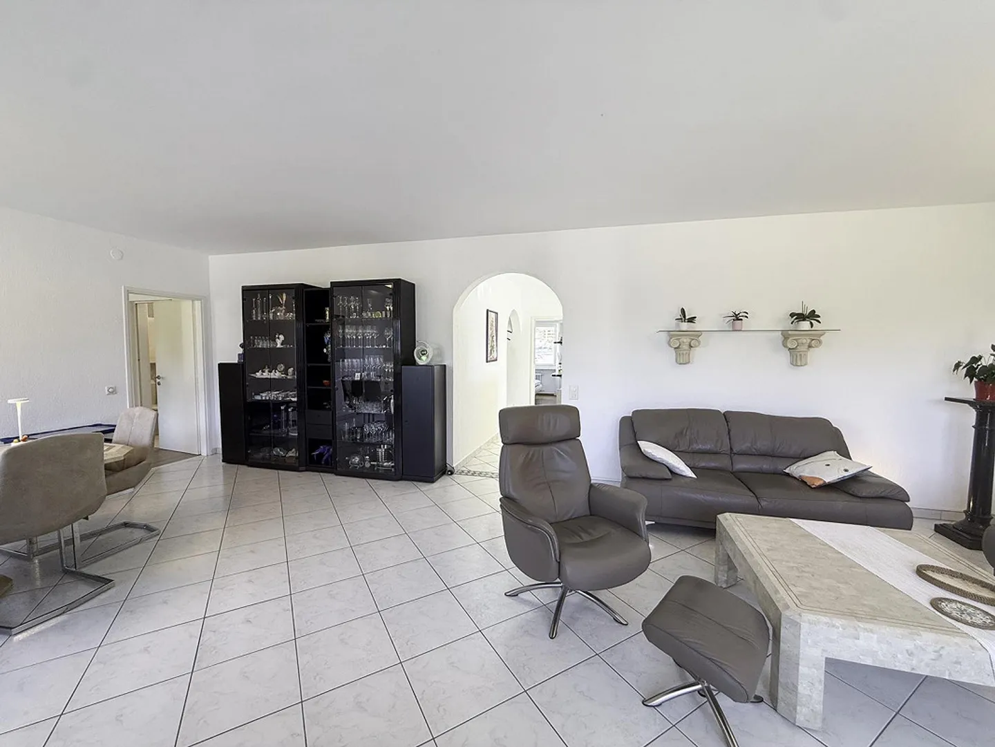4,5-Zimmer-Wohnung mit offener Aussicht in Tenero-Contra - Foto 8 von 22