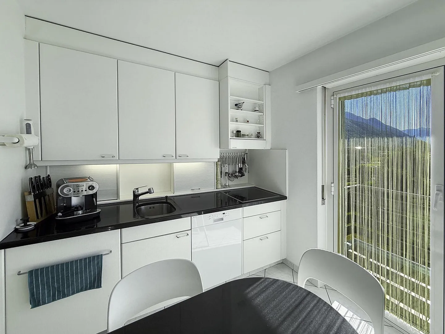 4,5-Zimmer-Wohnung mit offener Aussicht in Tenero-Contra - Foto 11 von 22