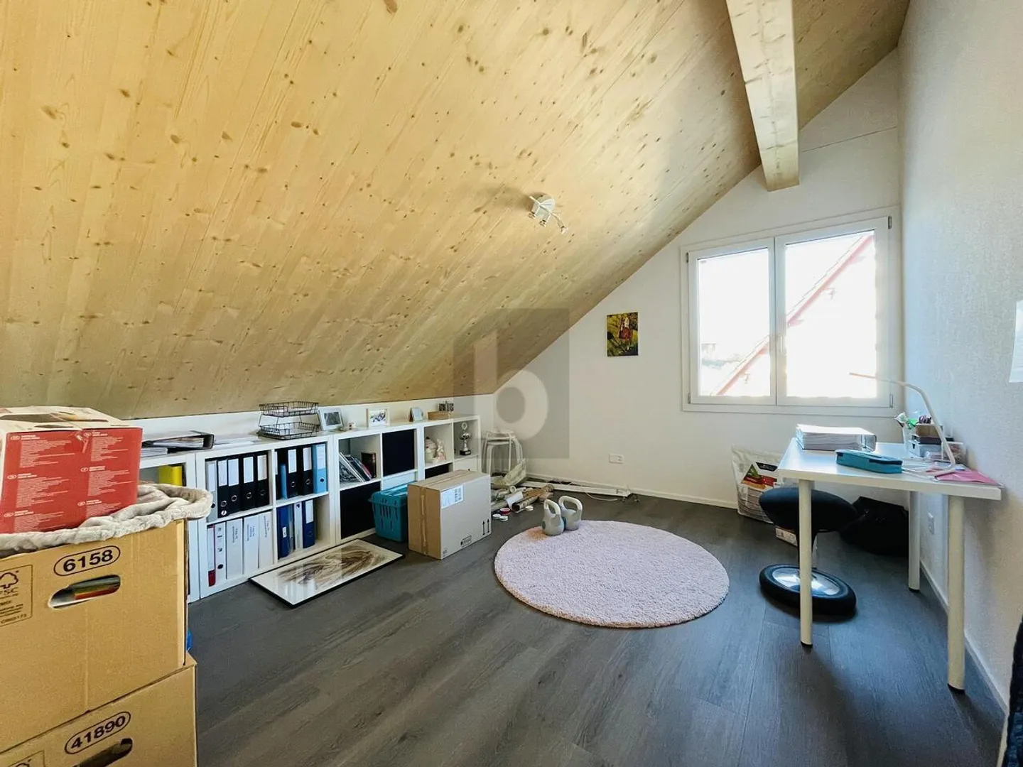 Attique à louer - Photo 2 sur 6