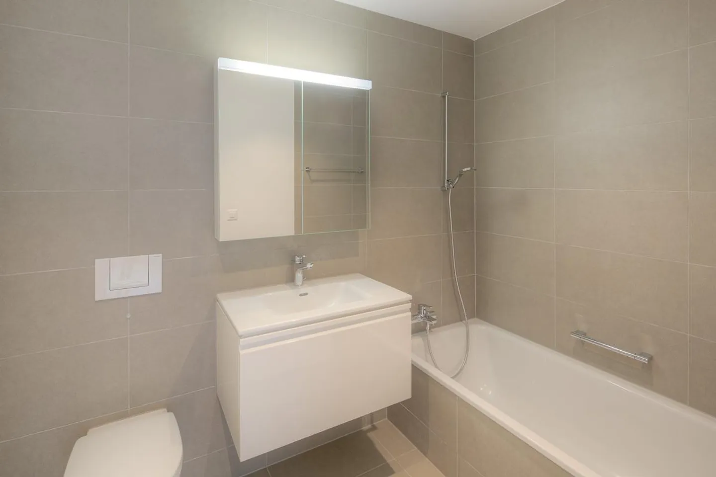 Modernes Apartment mit Annehmlichkeiten - Foto 4 von 6