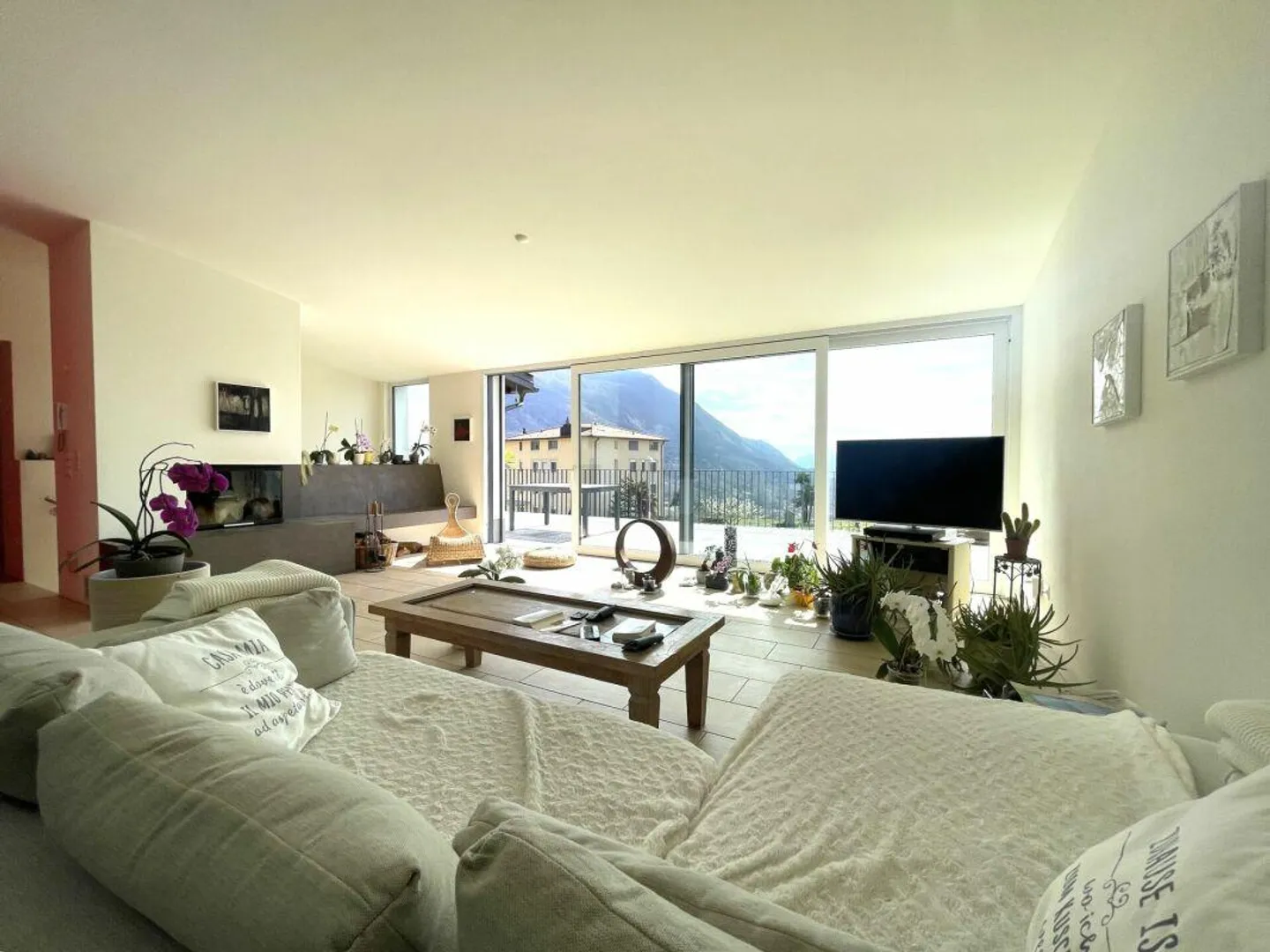 Einfamilienhaus mit Seeblick - Foto 3 von 13