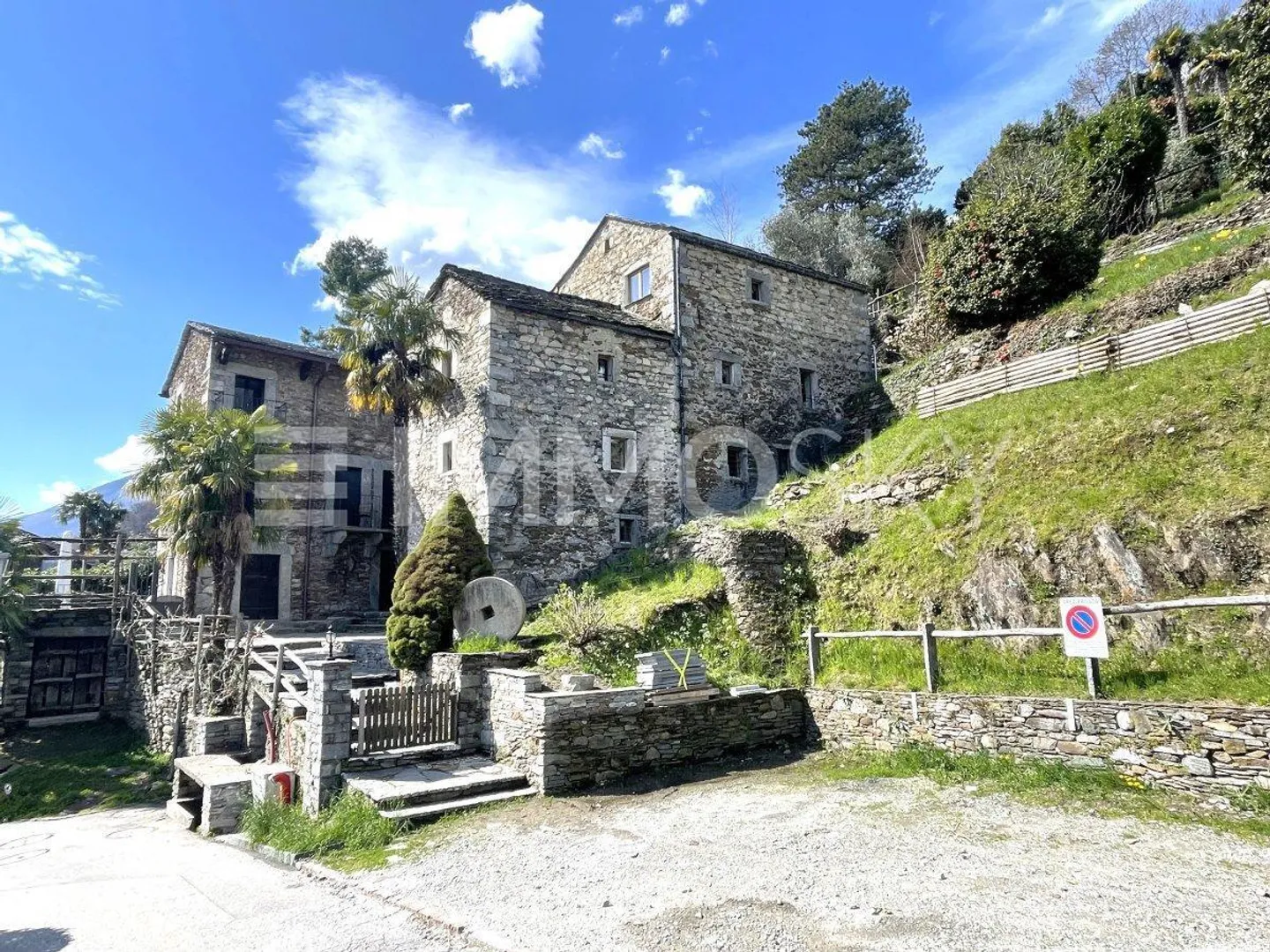 Für Liebhaber des alten Dorfes - Foto 2 von 5