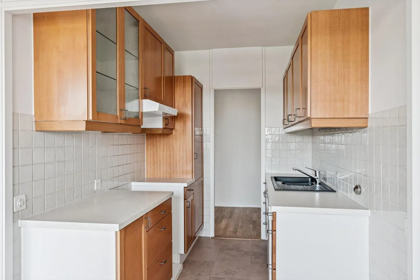 Appartement lumineux de 5 pièces avec balcon au dernier étage - Photo 7 sur 12