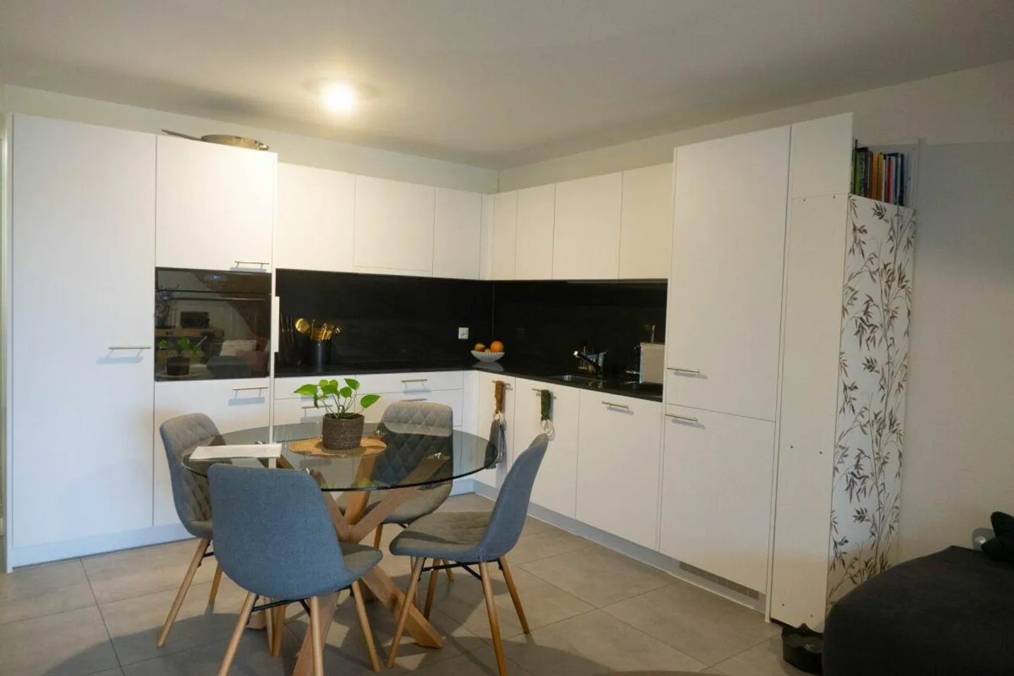 Appartamento duplex moderno e affascinante di 2,5 stanze - Foto 2 di 7