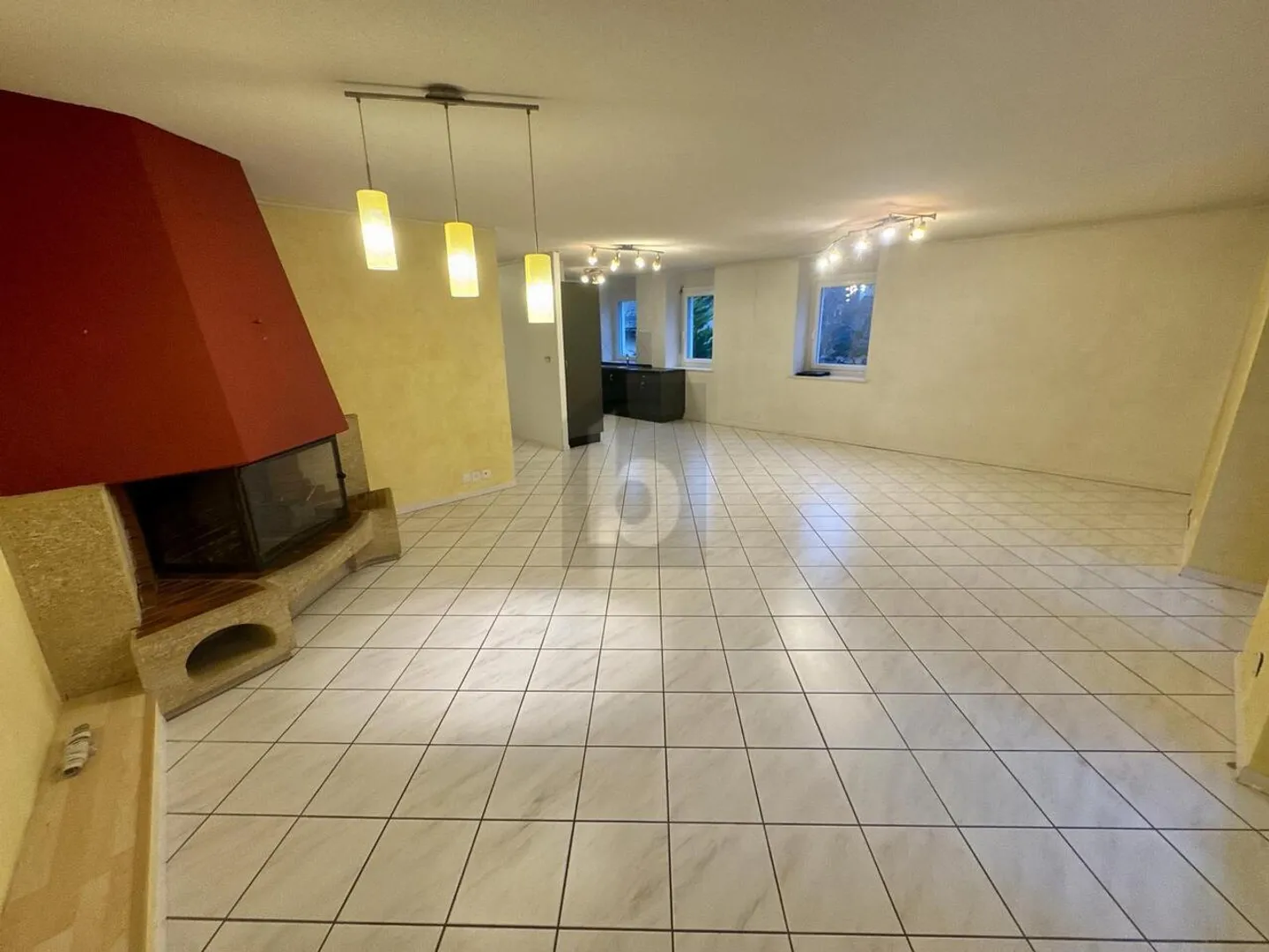 Appartamento in vendita - Foto 2 di 6