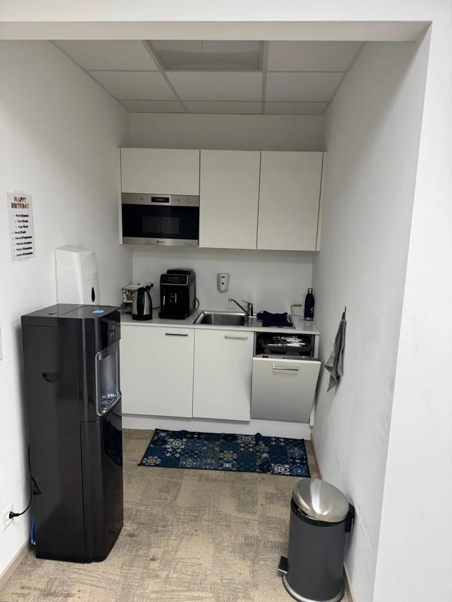 Office space for rent - Photo 4 of 5