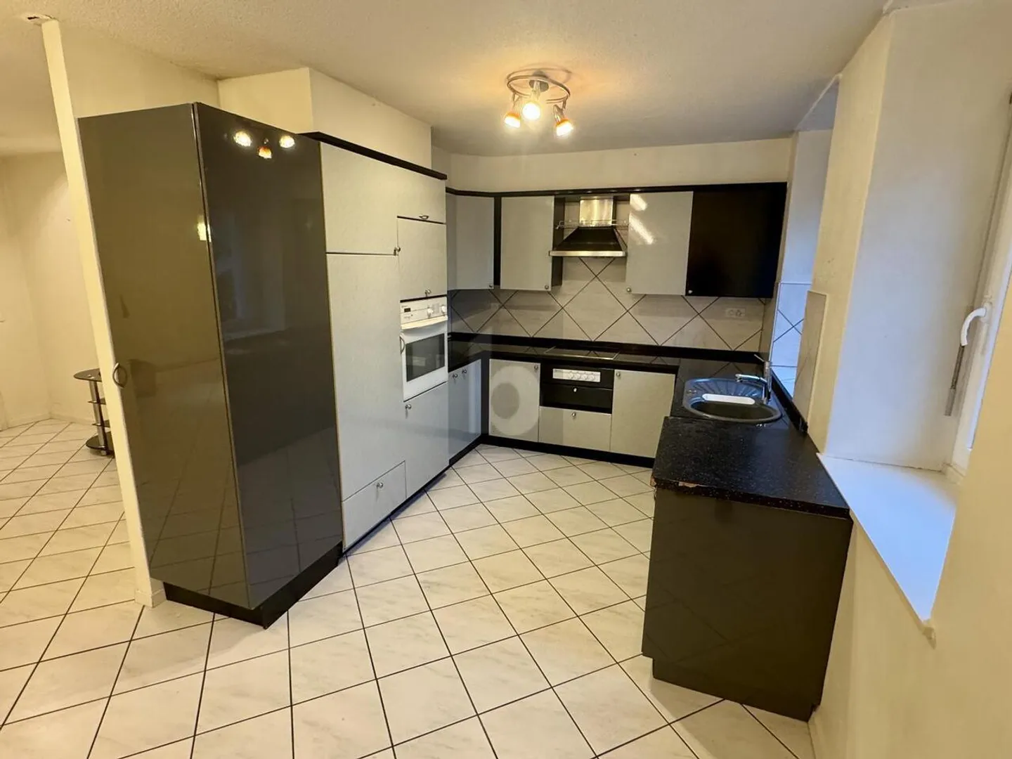 Appartamento in vendita - Foto 4 di 6